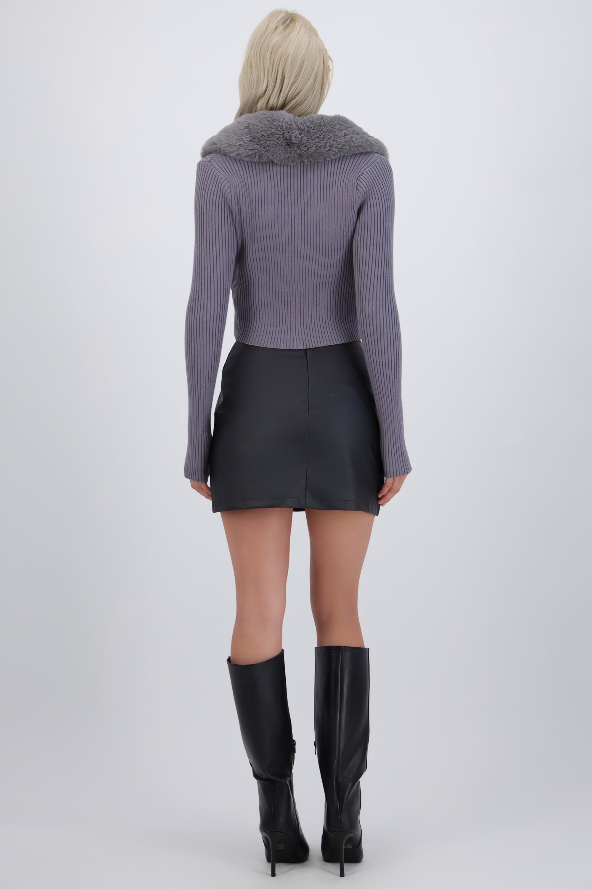 Falda Mini Efecto Piel