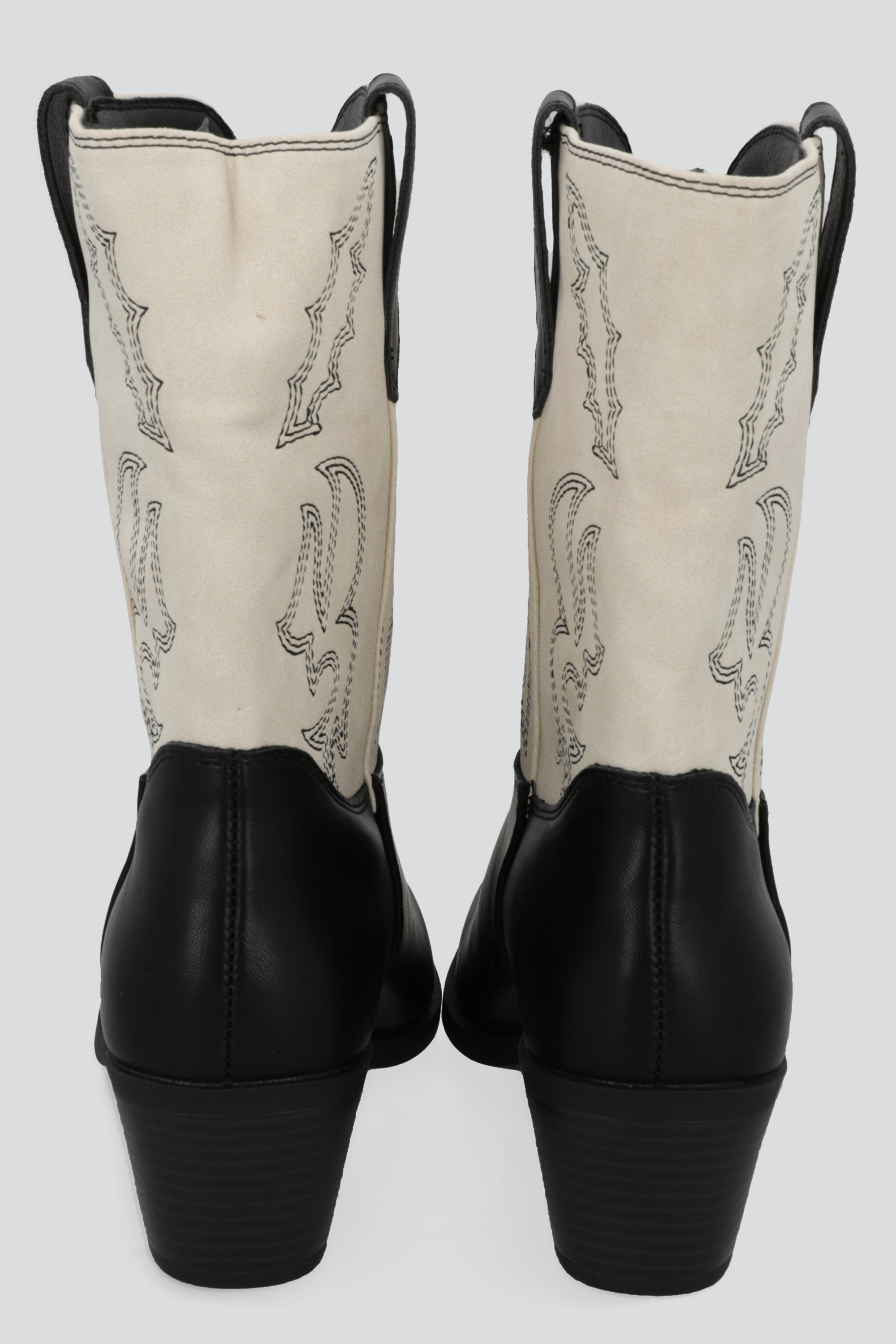 Bota vaquera bordada contrsaste BLANCO COMBO