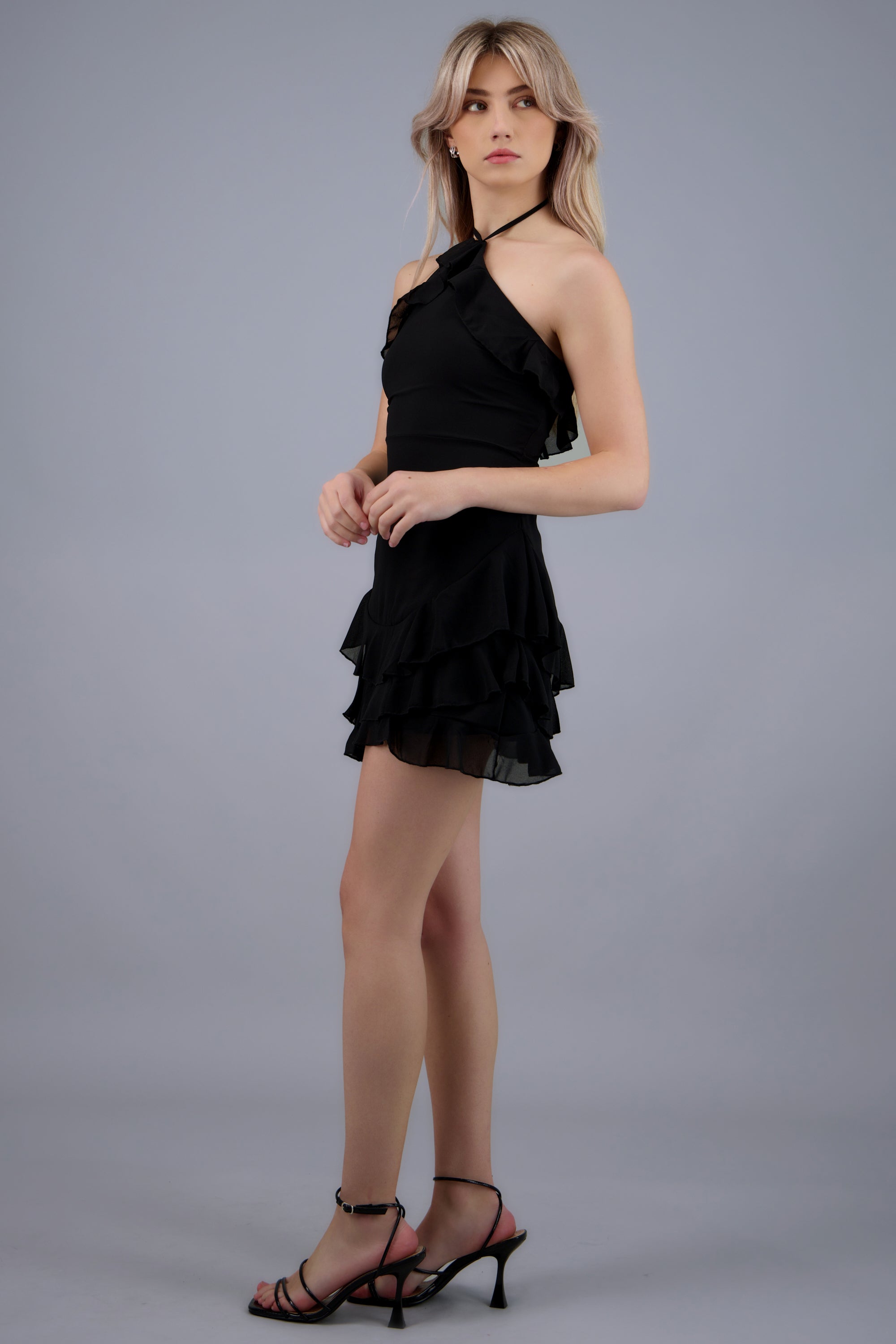 Vestido fluido de olanes NEGRO