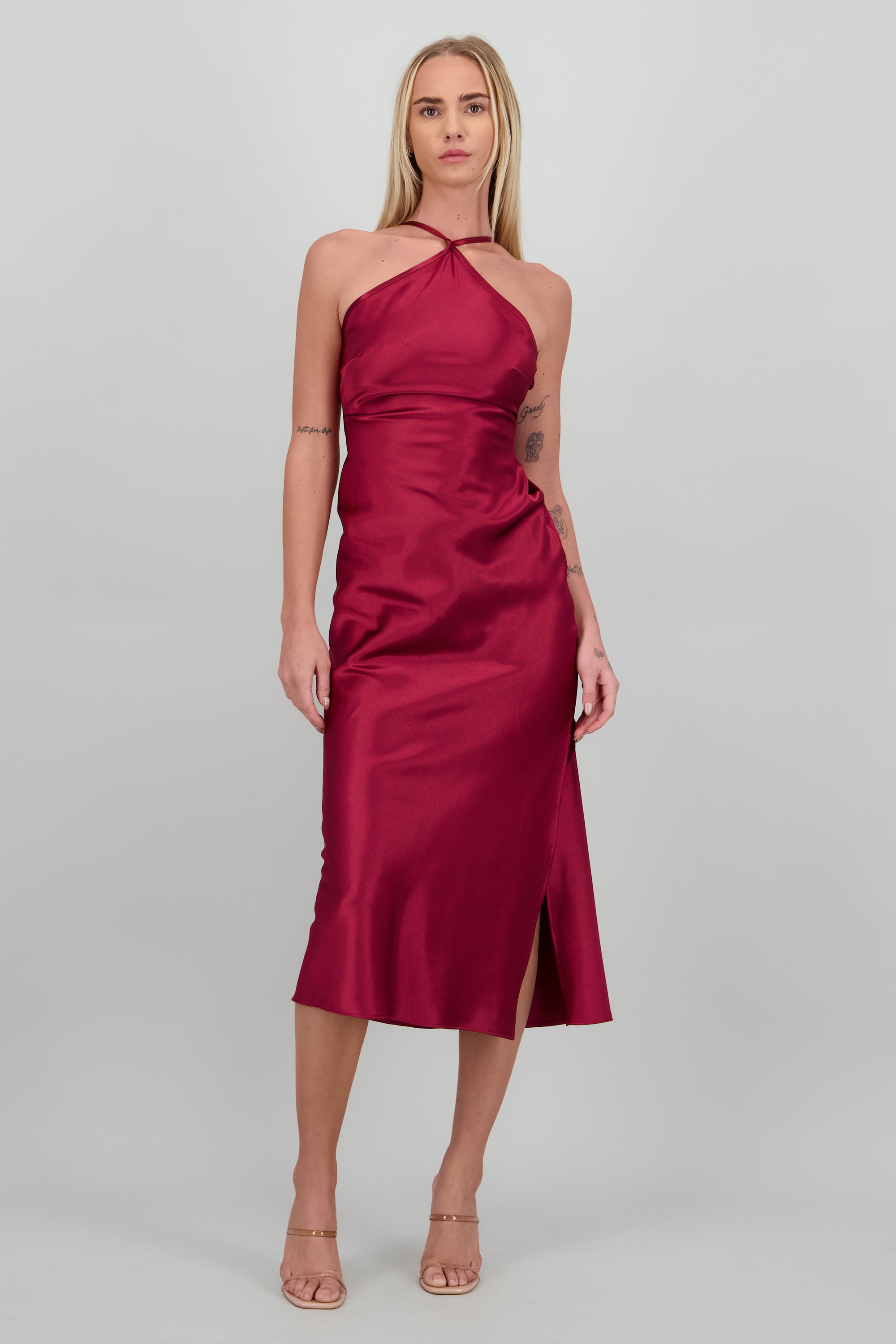 Vestido halter satin midi cruce espalda VINO