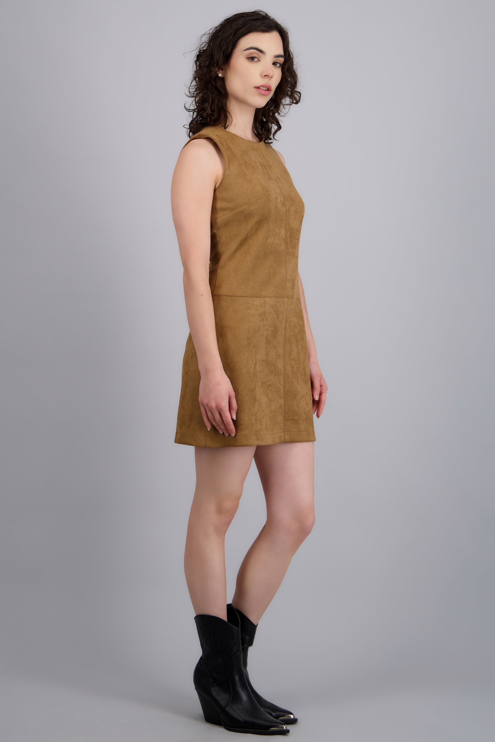 Vestido mini cortes suede CAMELLO