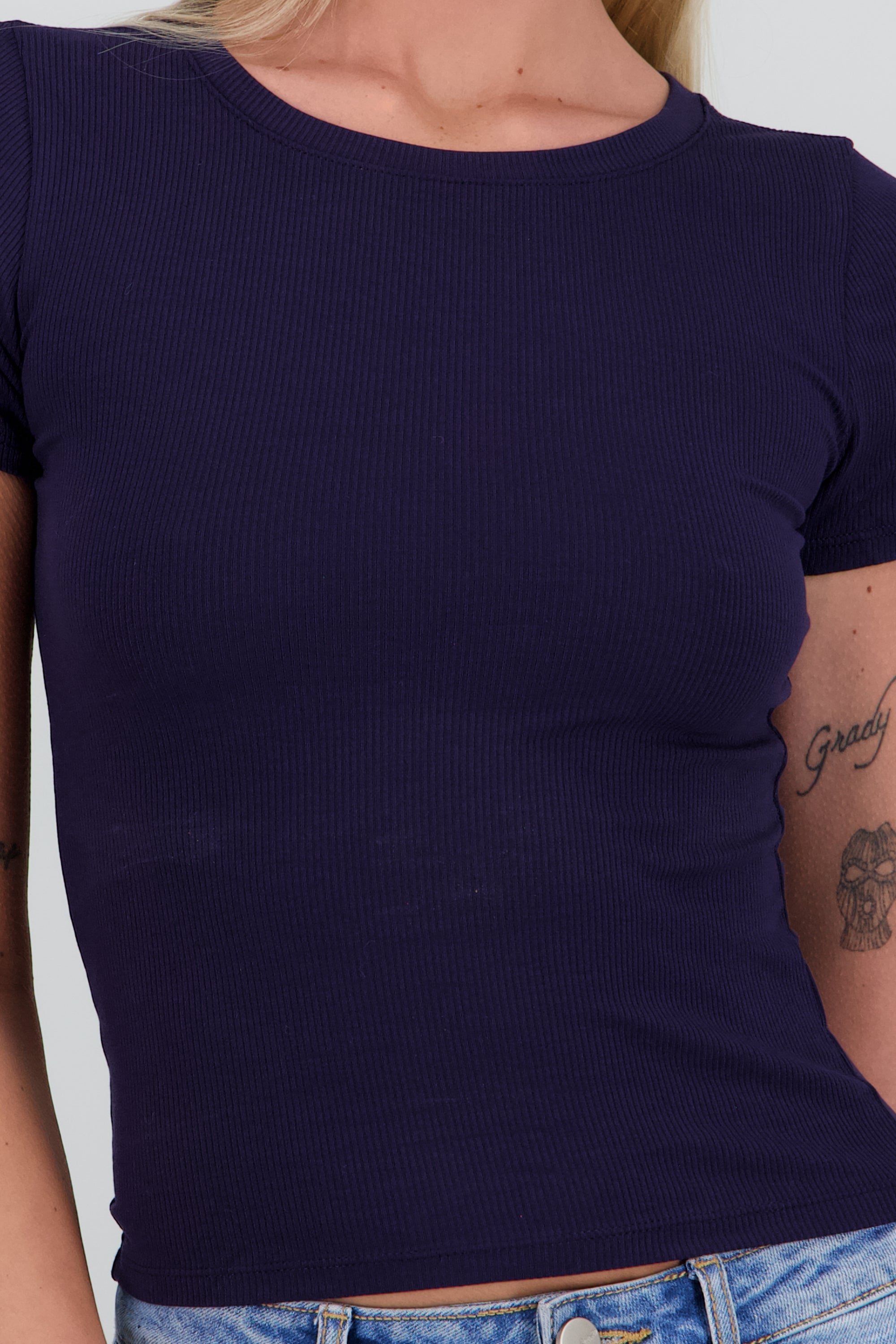 Top manga corta cuello redondo MARINO