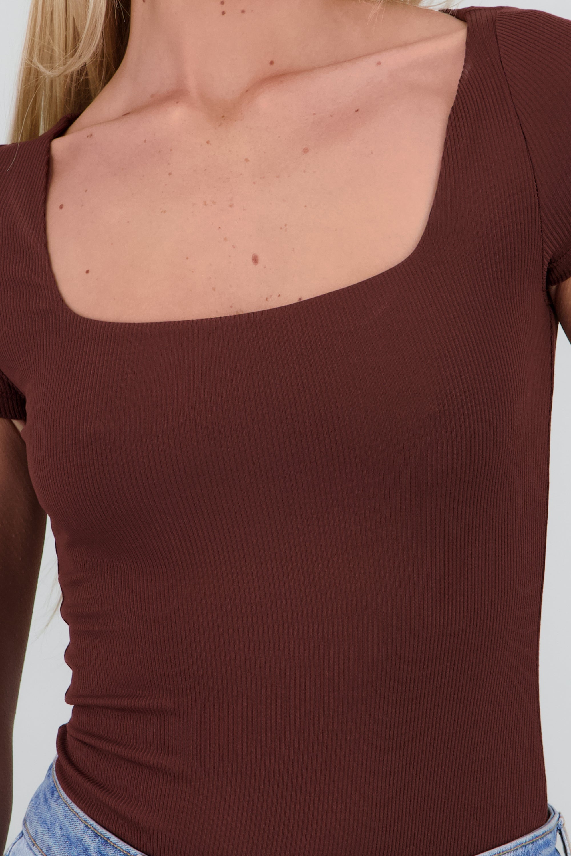 Body doble tela liso manga corta CHOCOLATE