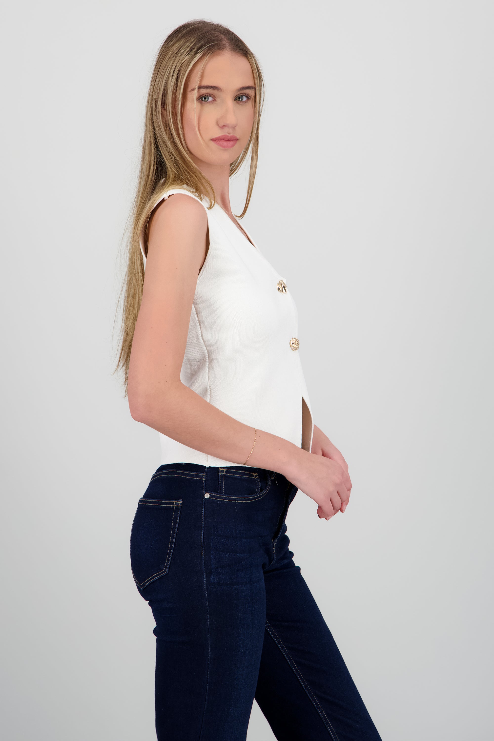 Top chaleco tejido detalle botones BLANCO