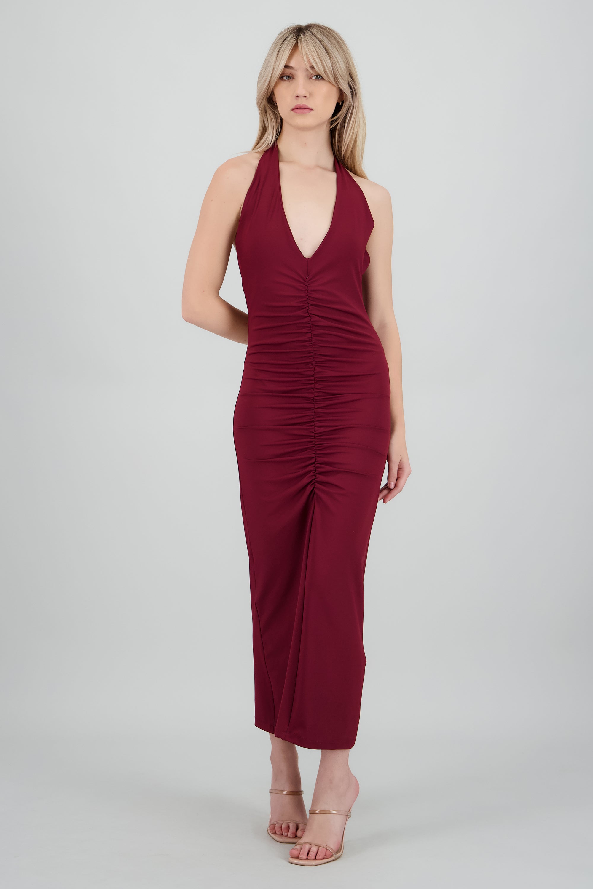 Vestido maxi halter drapeado VINO