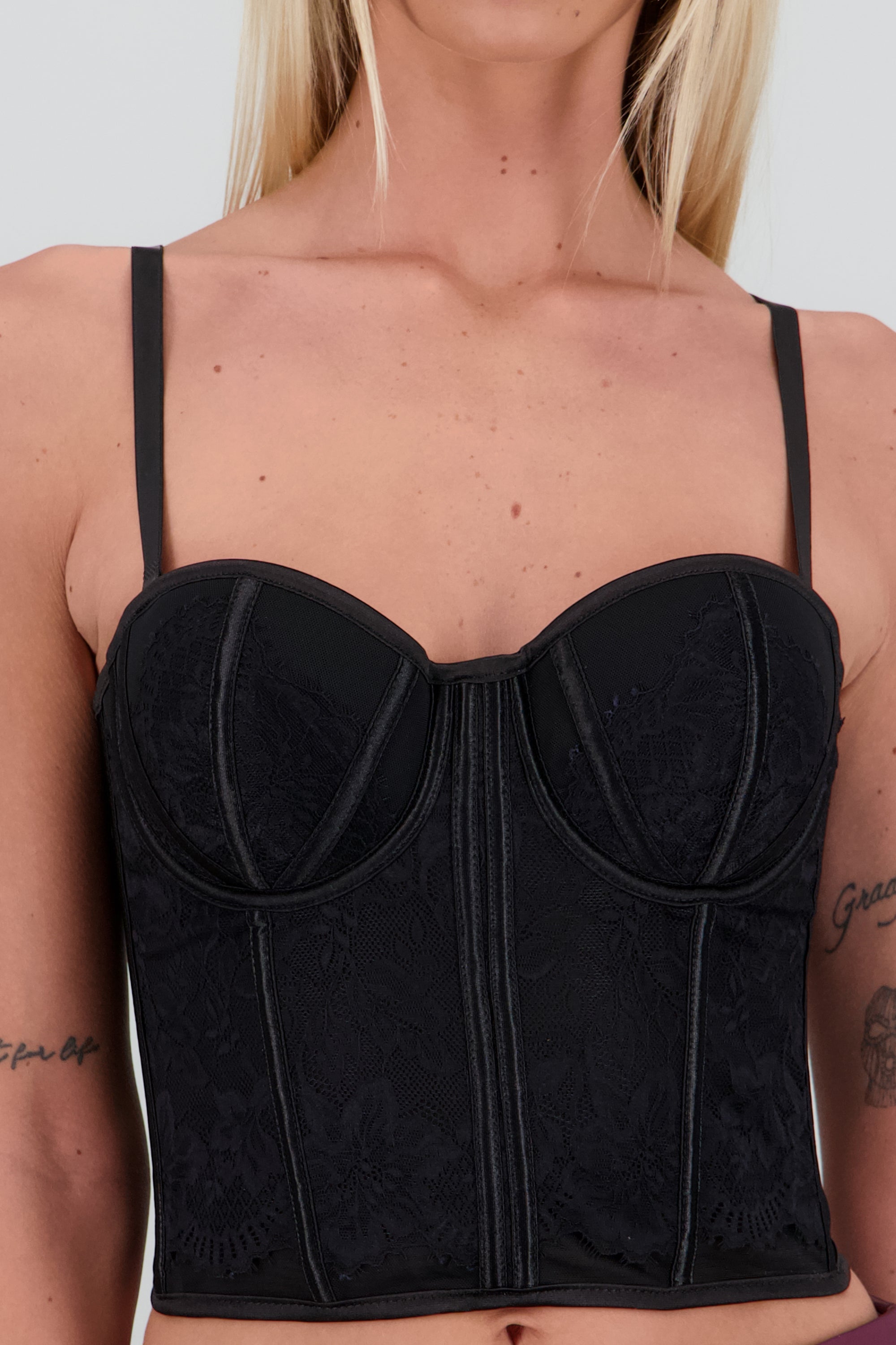 Corset strapless de encaje NEGRO