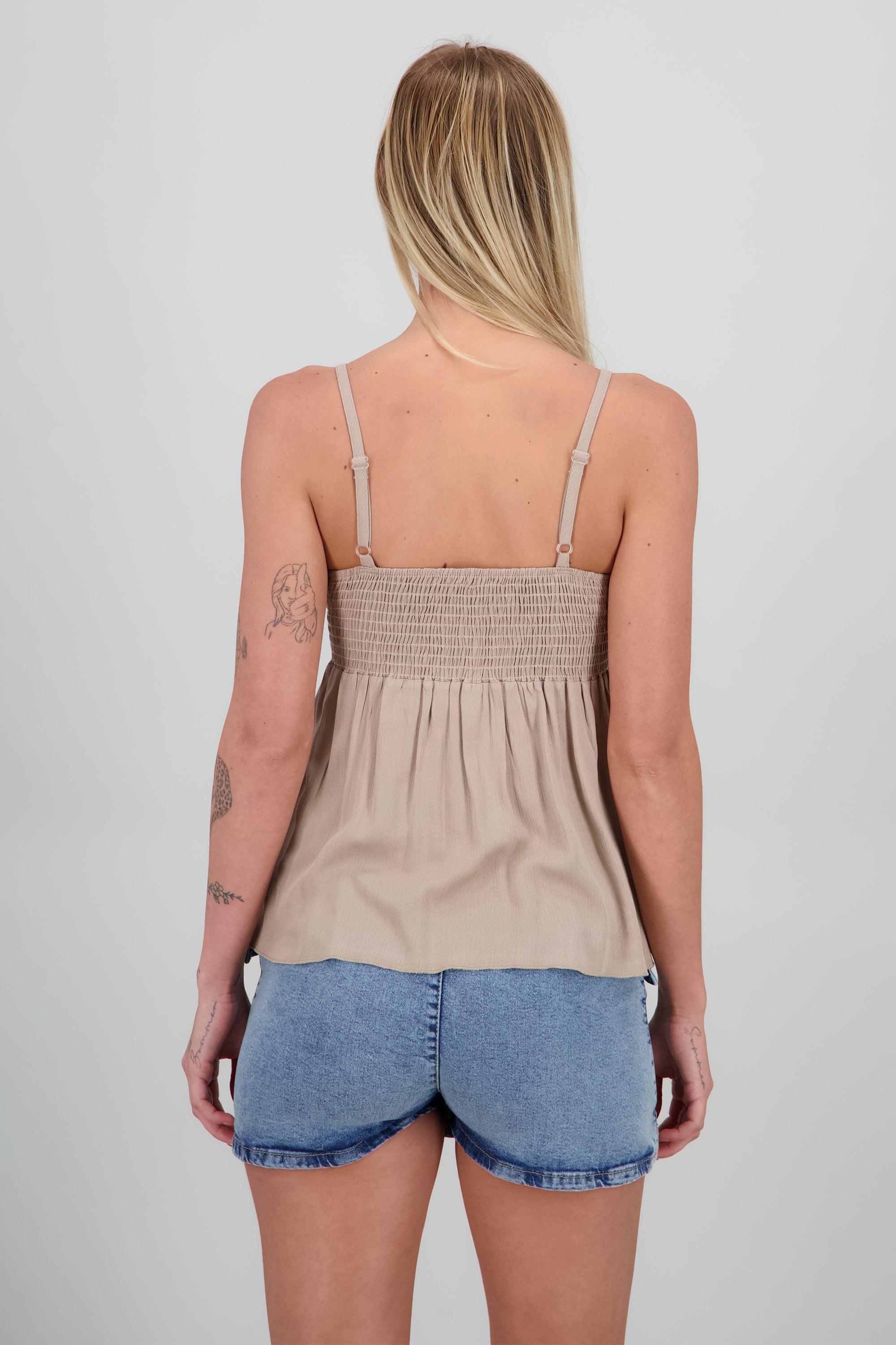 Top tirantes detalle textura ARENA