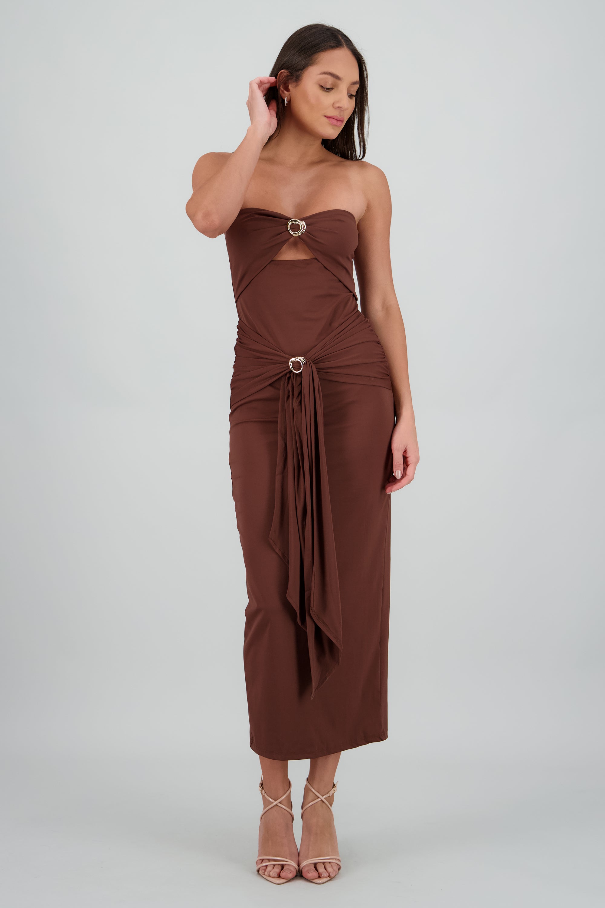 Vestido strapless cout out CHOCOLATE