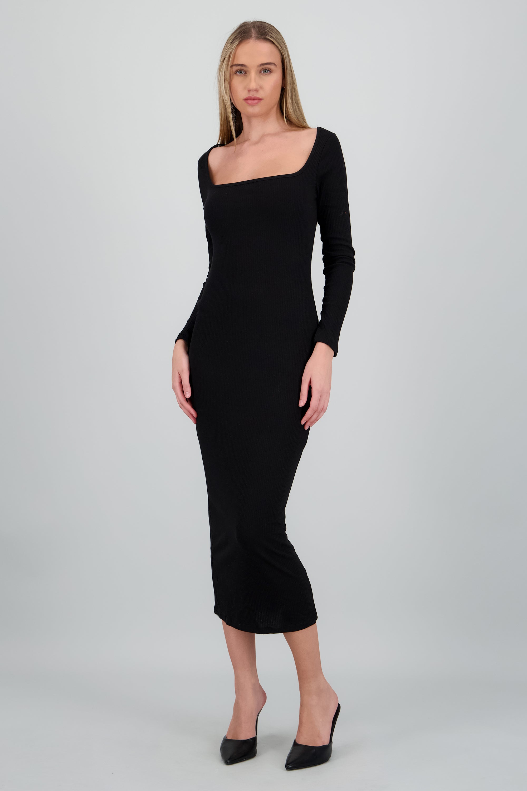 Vestido maxi rib manga larga NEGRO