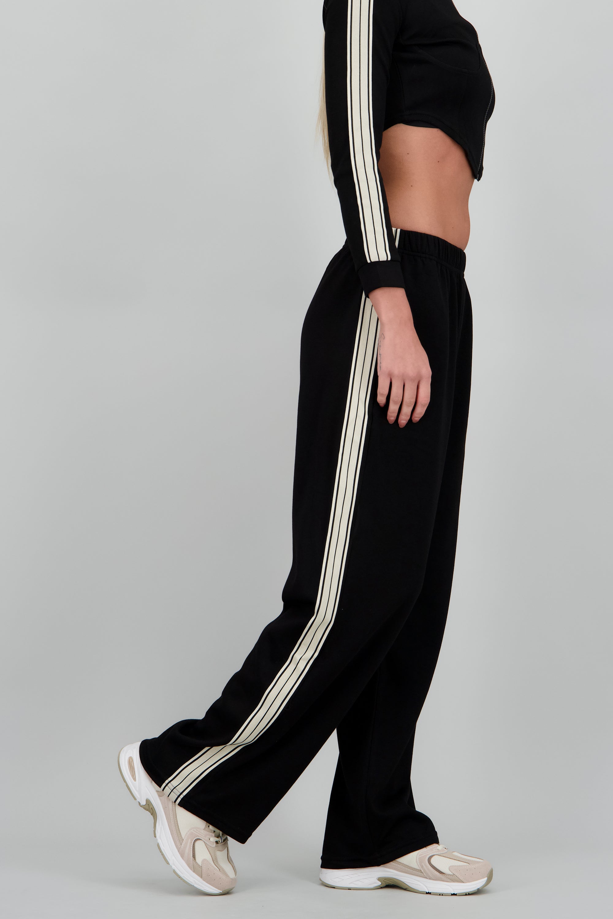 Pants lineas contraste NEGRO COMBO