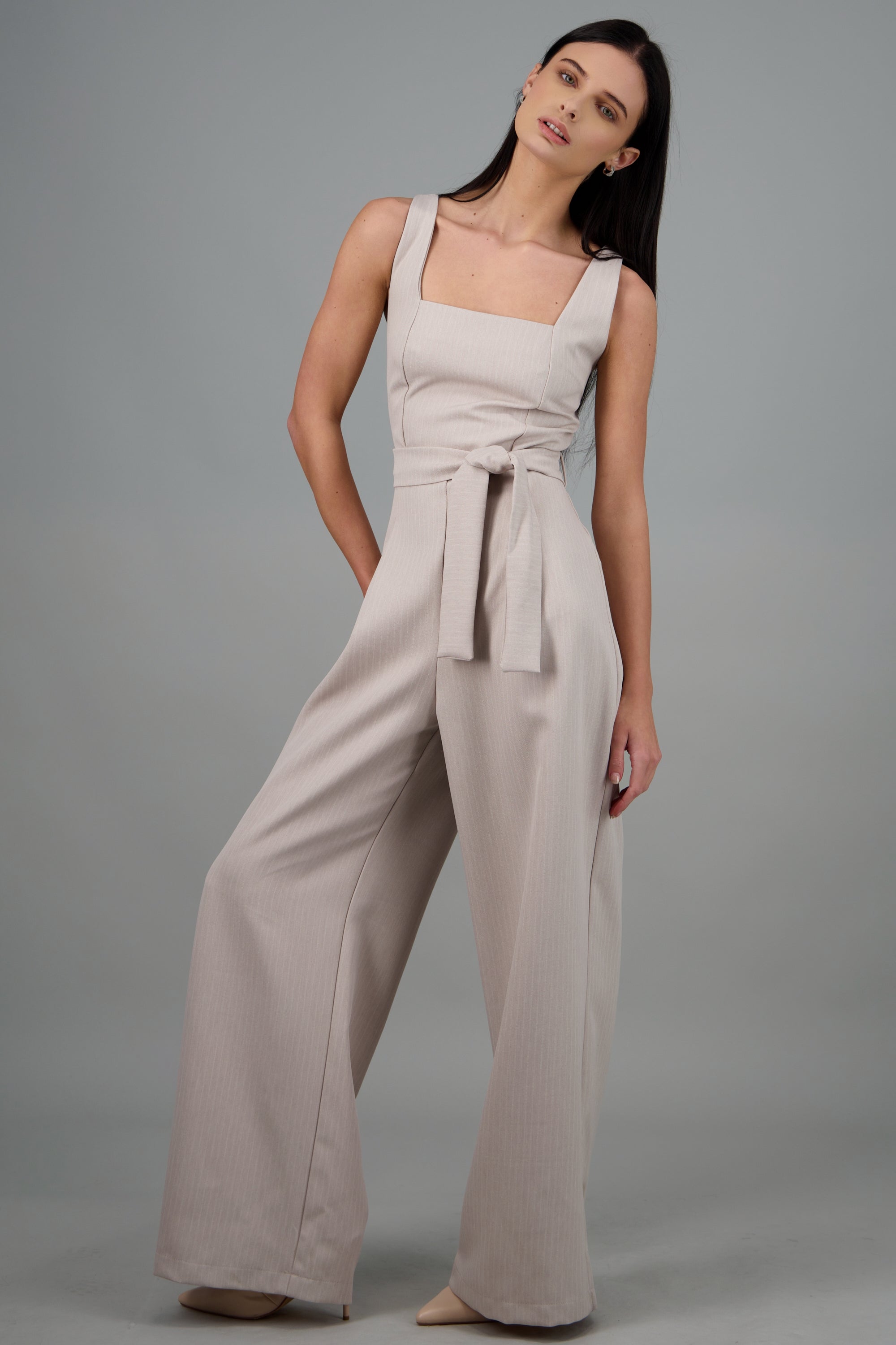 Jumpsuit sastreado esc cuadrado ARENA