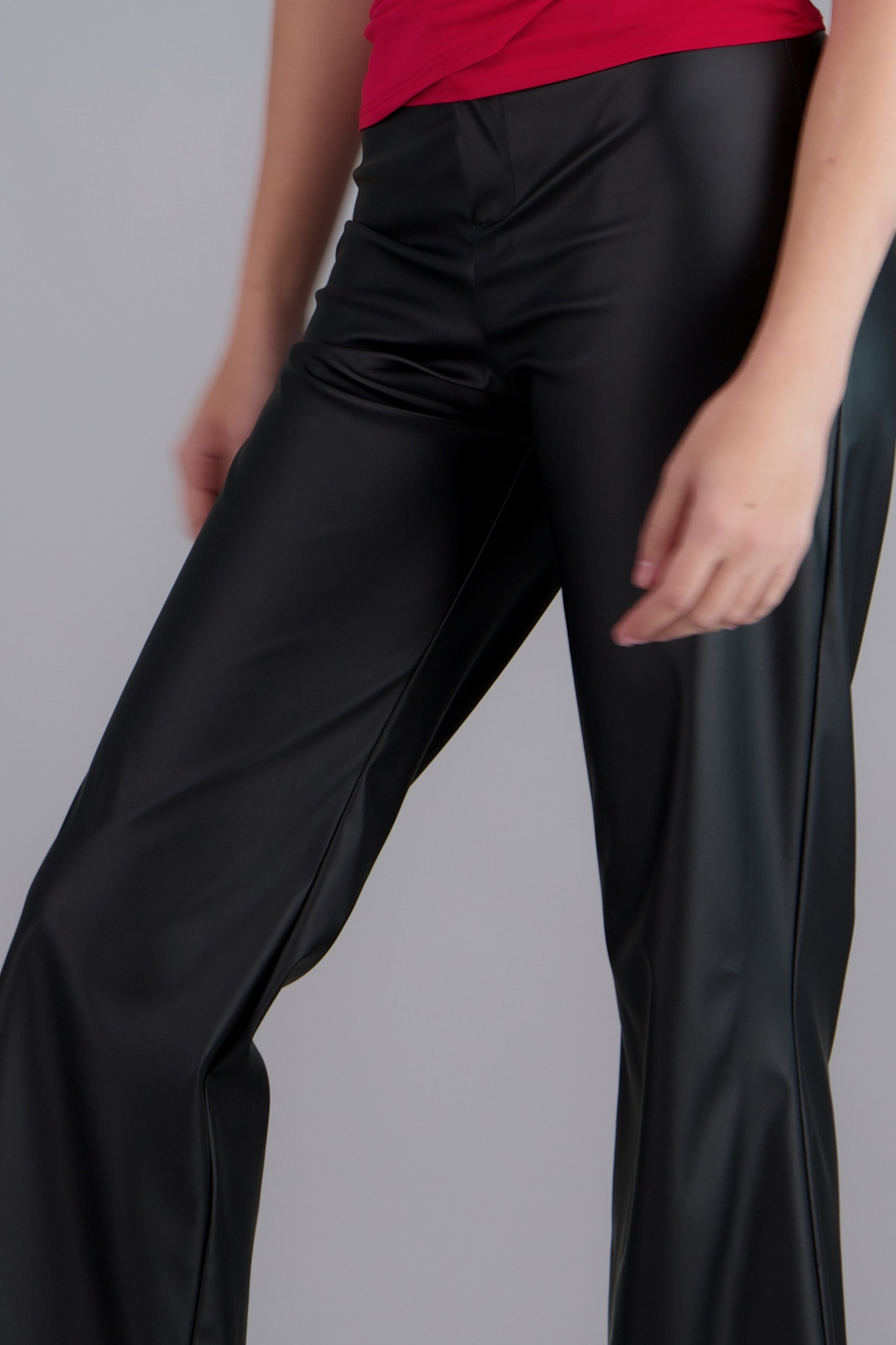 Pantalon Recto PU NEGRO