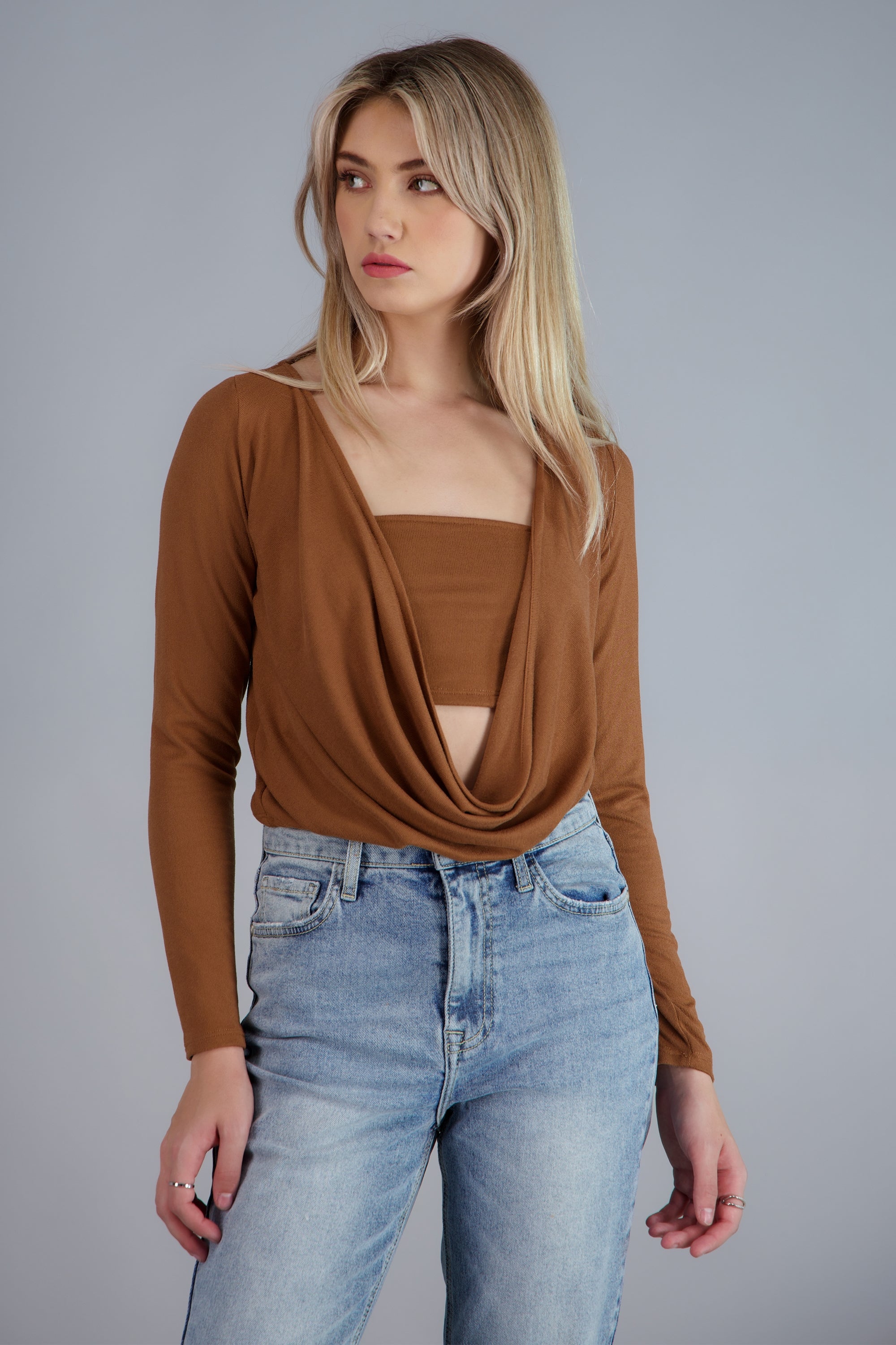 Blusa manga larga escote cascada con top CAMELLO