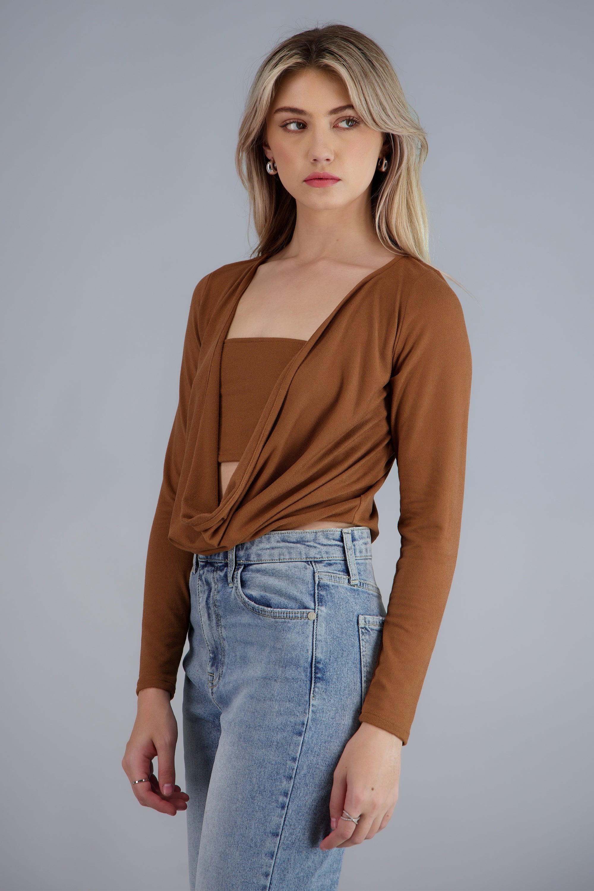 Blusa manga larga escote cascada con top CAMELLO