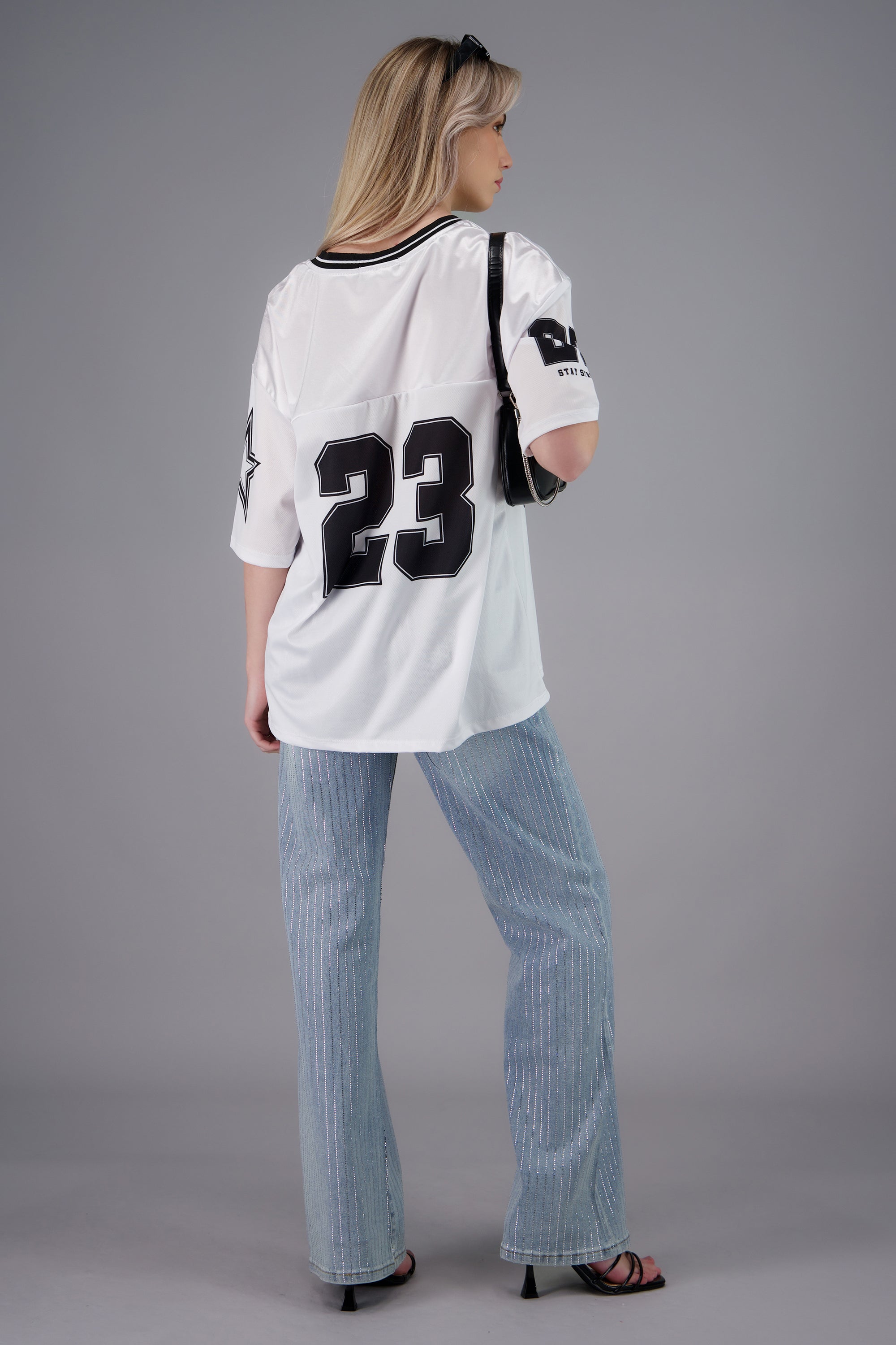 Playera oversize estampado numero BLANCO COMBO