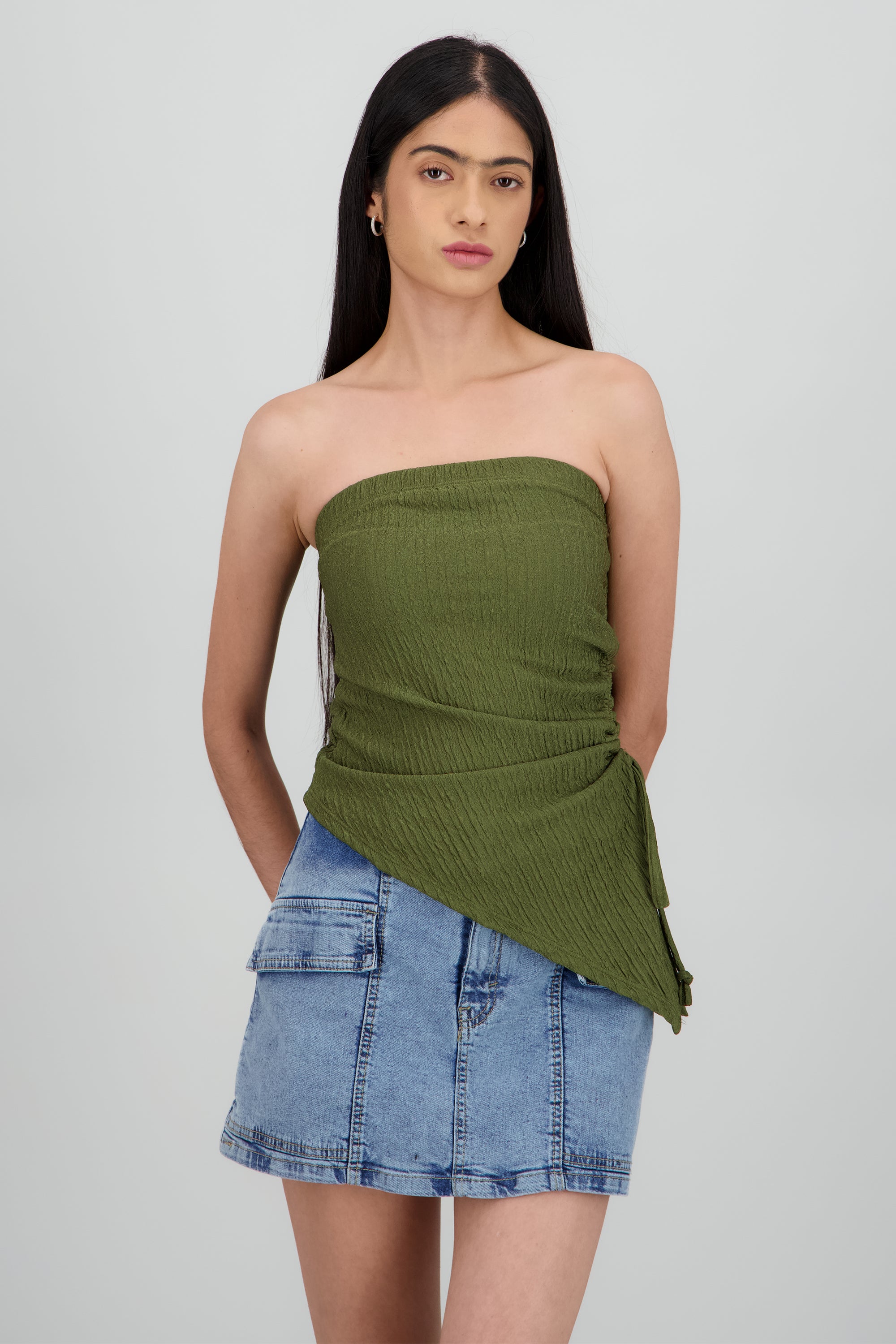 Top strapless asimetrico OLIVO