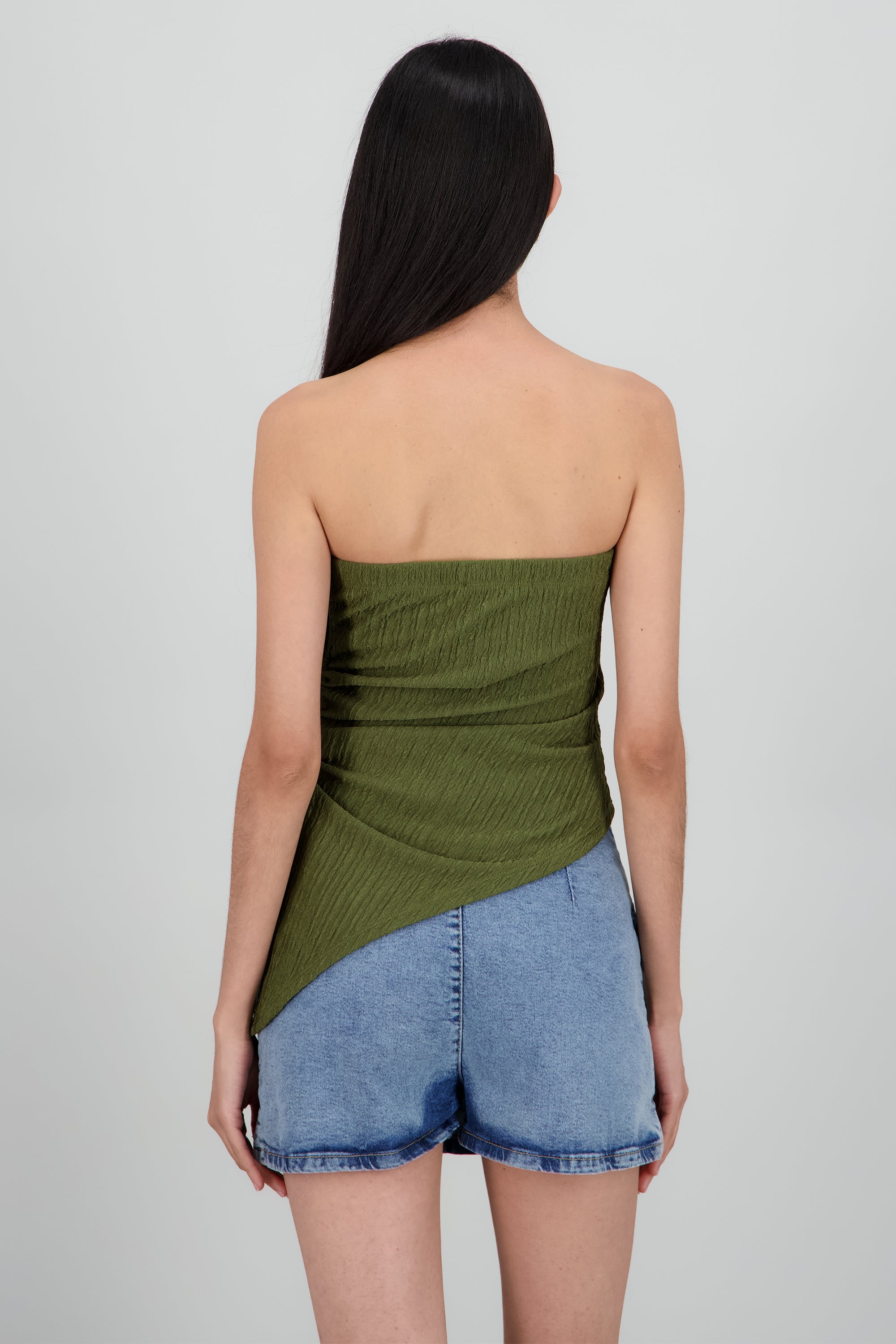 Top strapless asimetrico OLIVO