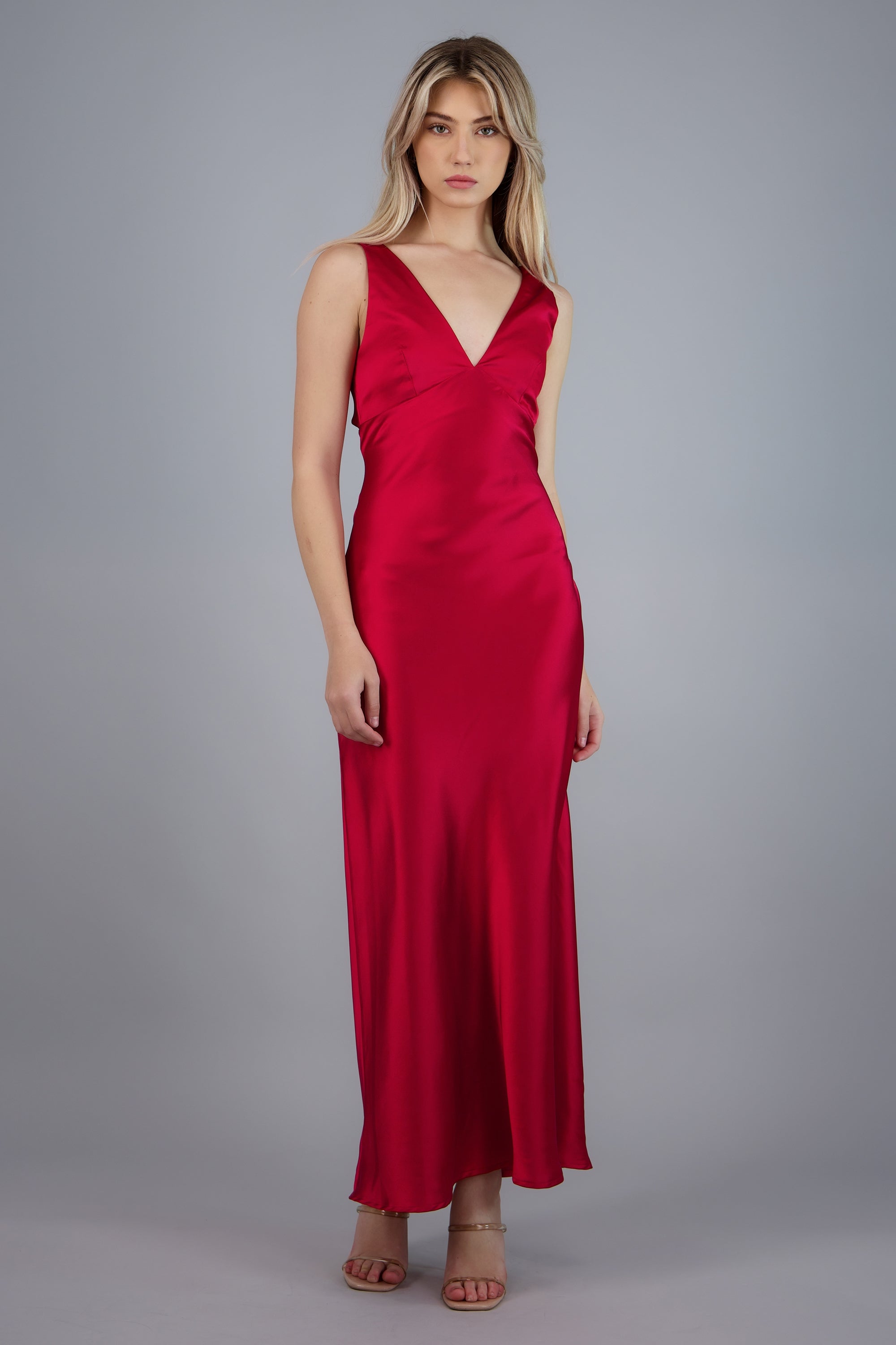 Vestido maxi escote v detalle escote espalda ROJO