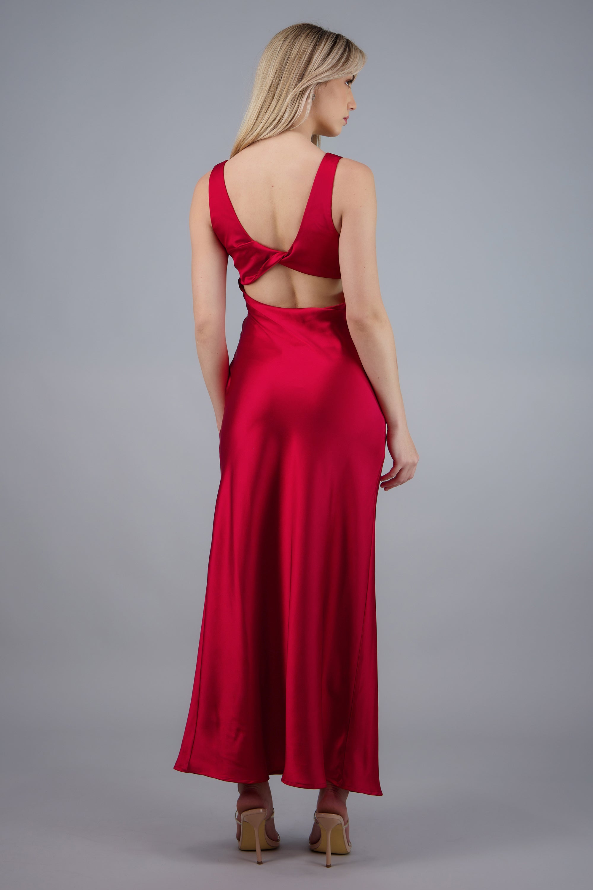 Vestido maxi escote v detalle escote espalda ROJO