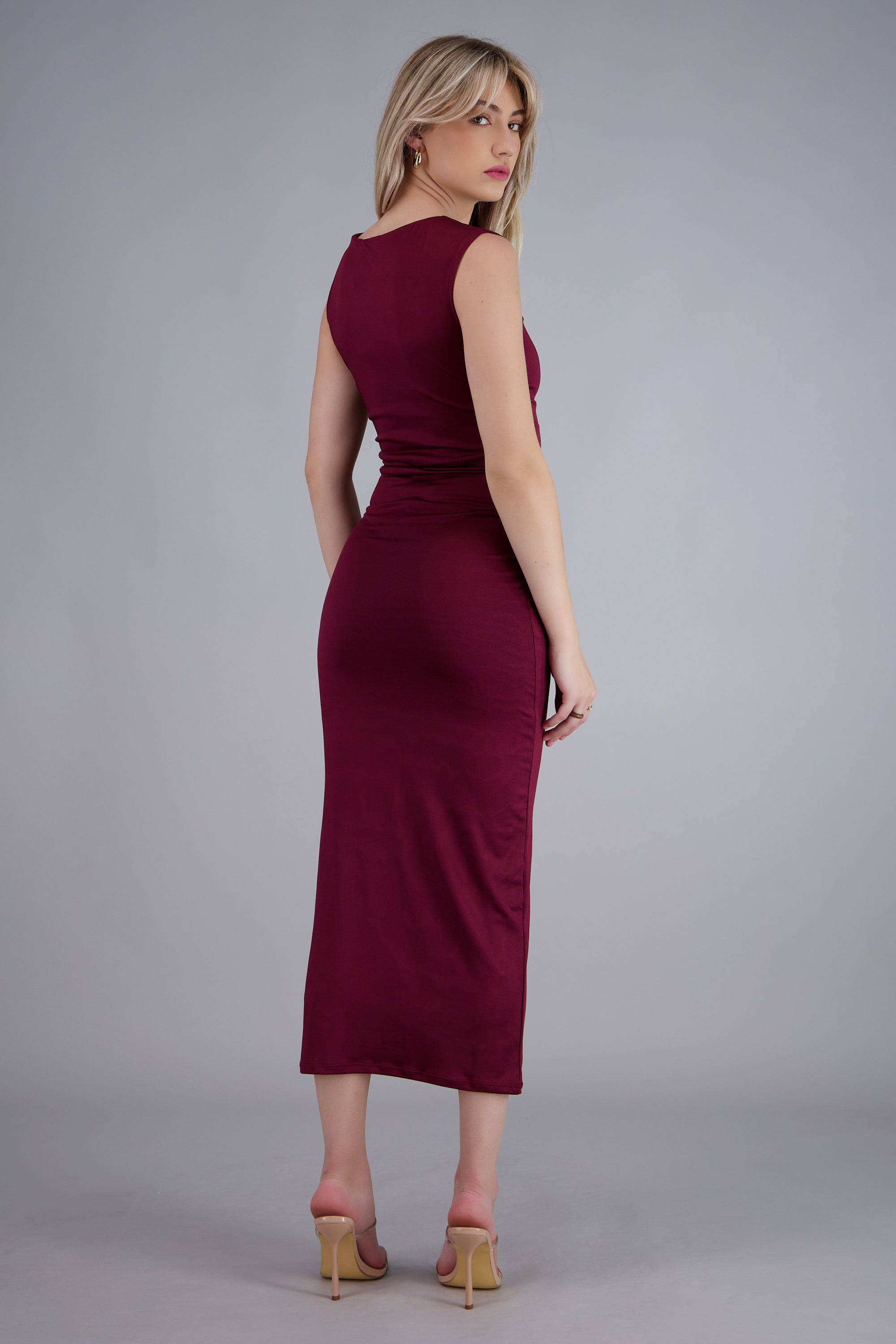 Vestido midi drapeado sin manga VINO