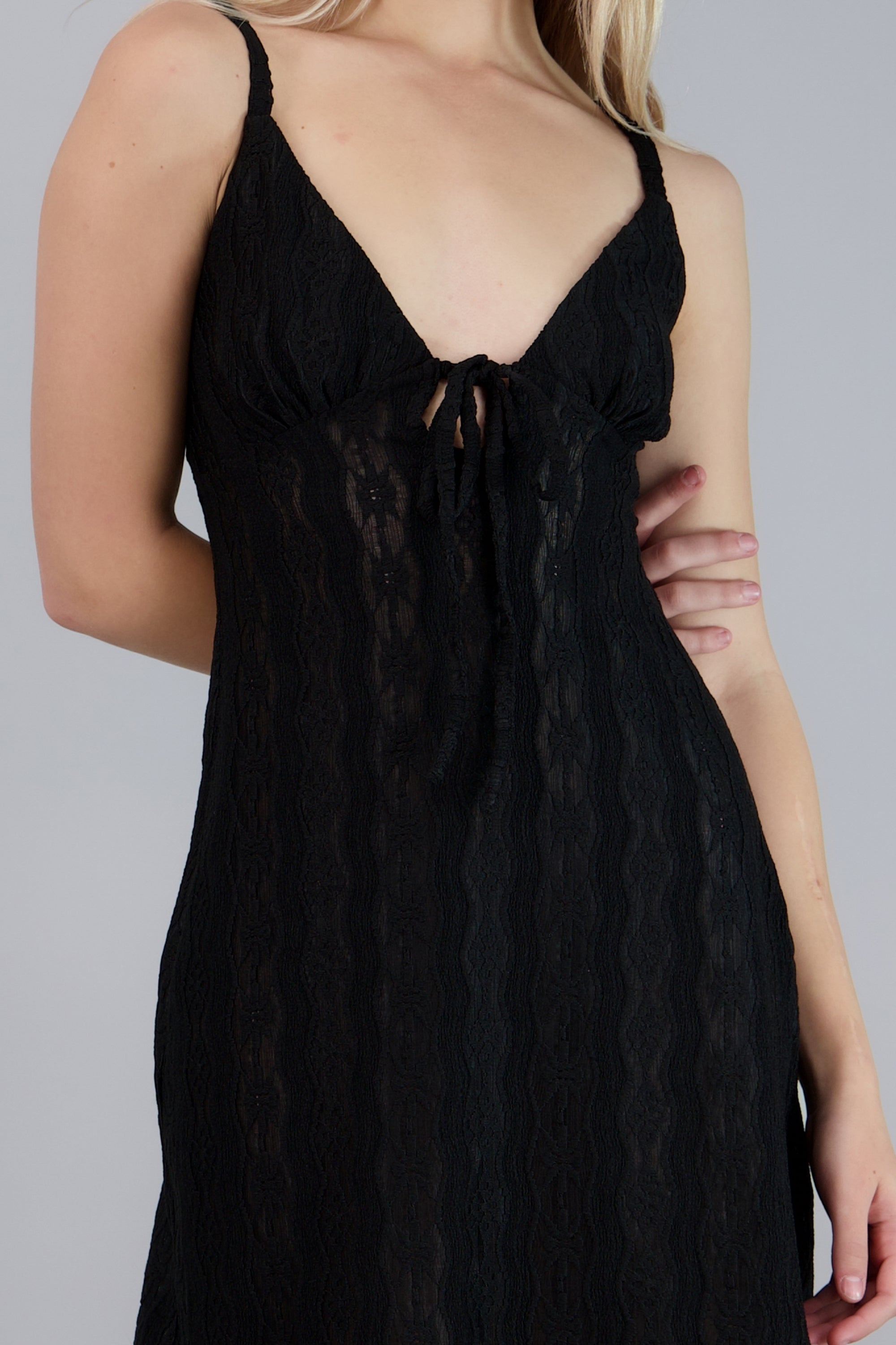 Vestido mini escote moño espalda descubierta NEGRO