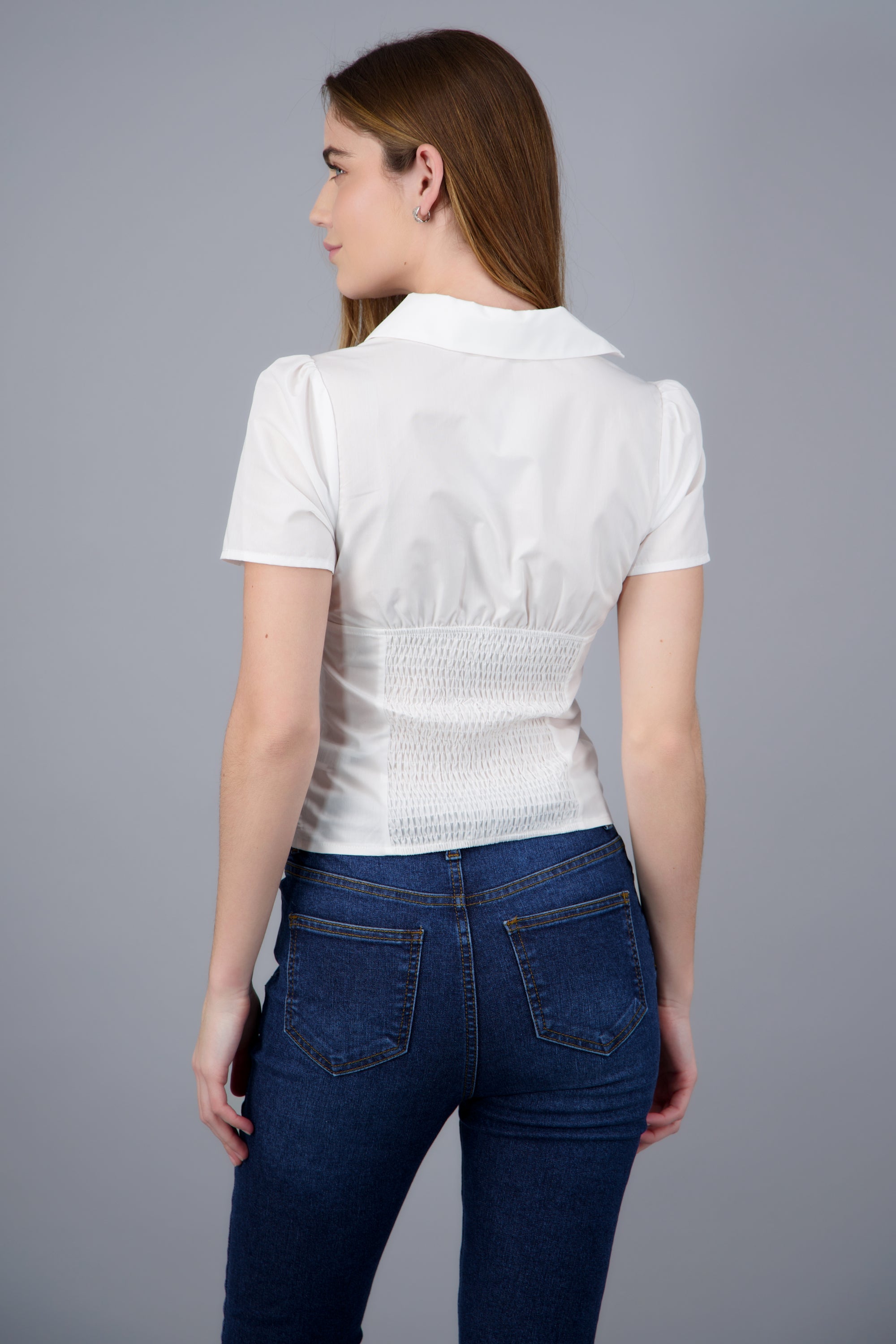 BLUSA M/C DETALLE PLISADO BLANCO