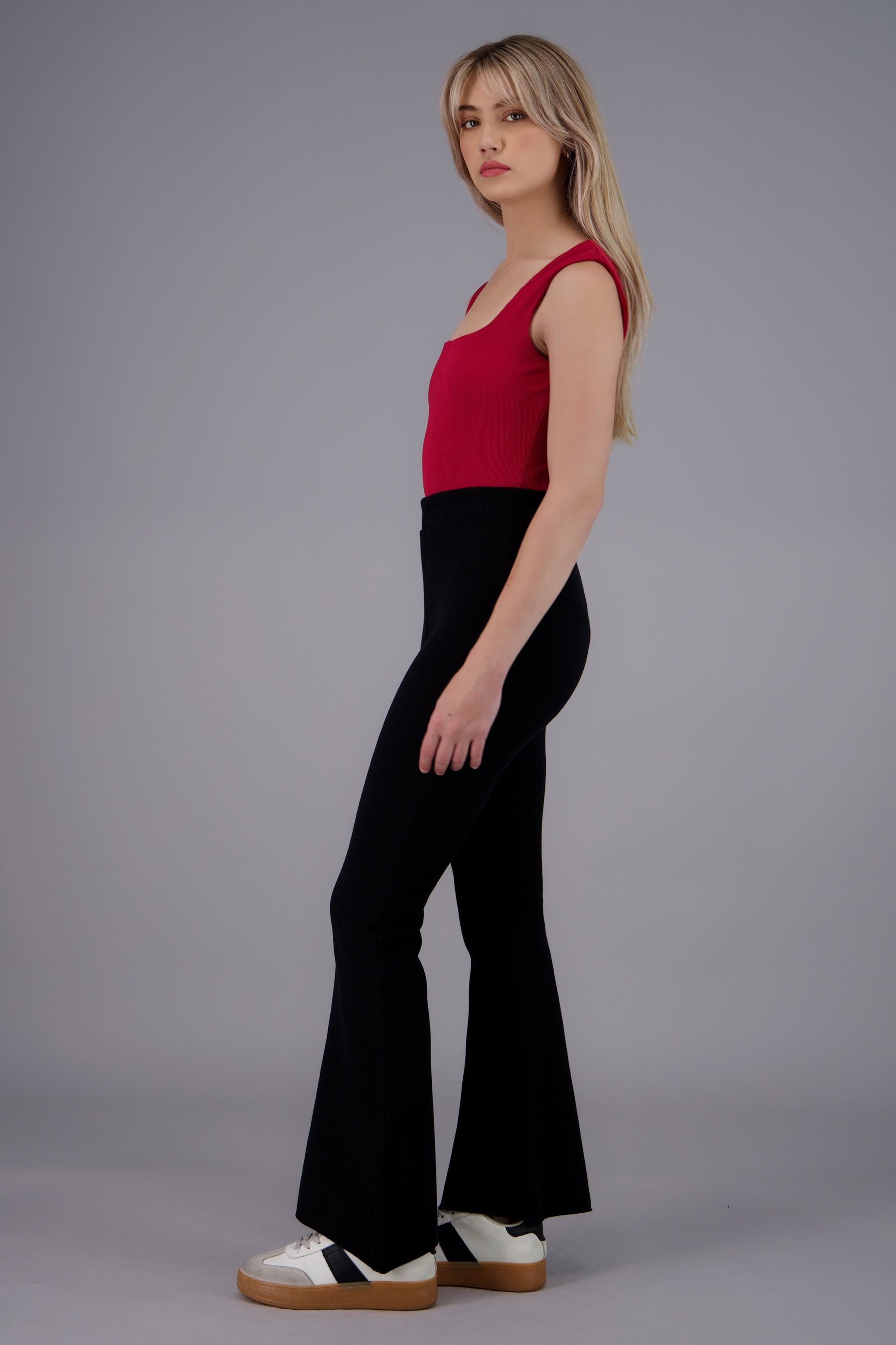 Pantalon tejido flare NEGRO