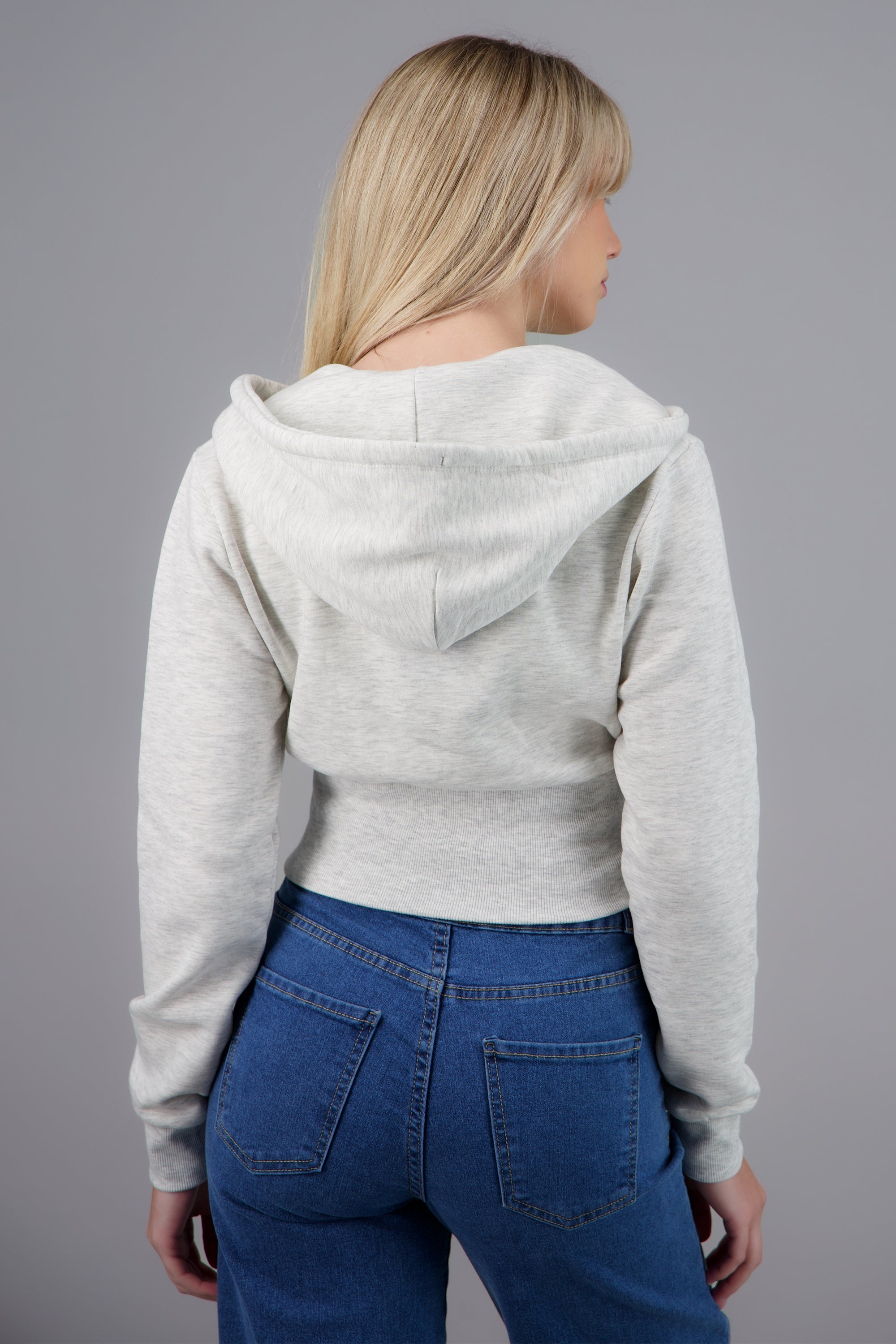 Sudadera crop con capucha cintura ajustada GRIS CLARO
