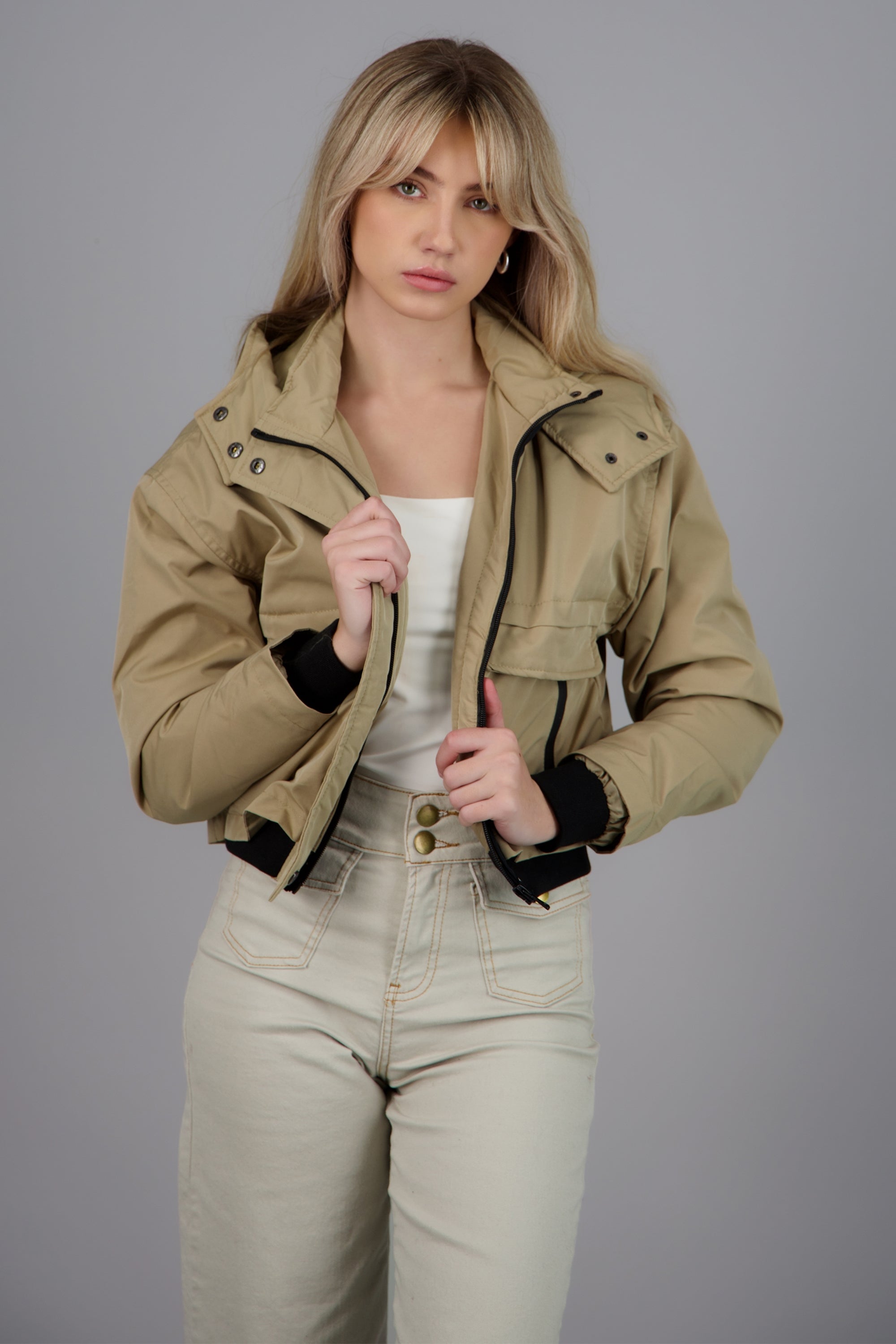 Chamarra acolchonada con contraste TAUPE