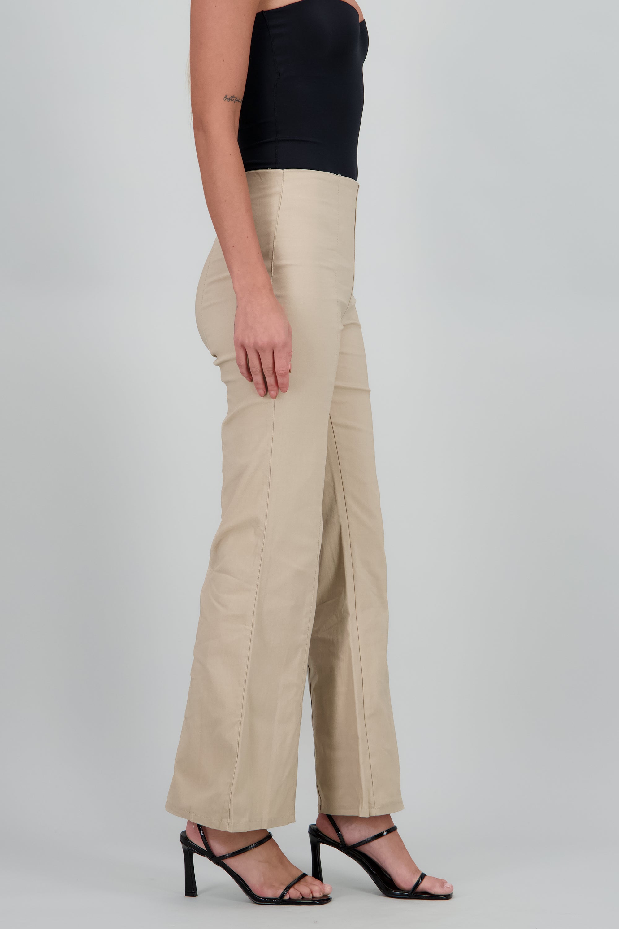 pantalon flare fit TAUPE