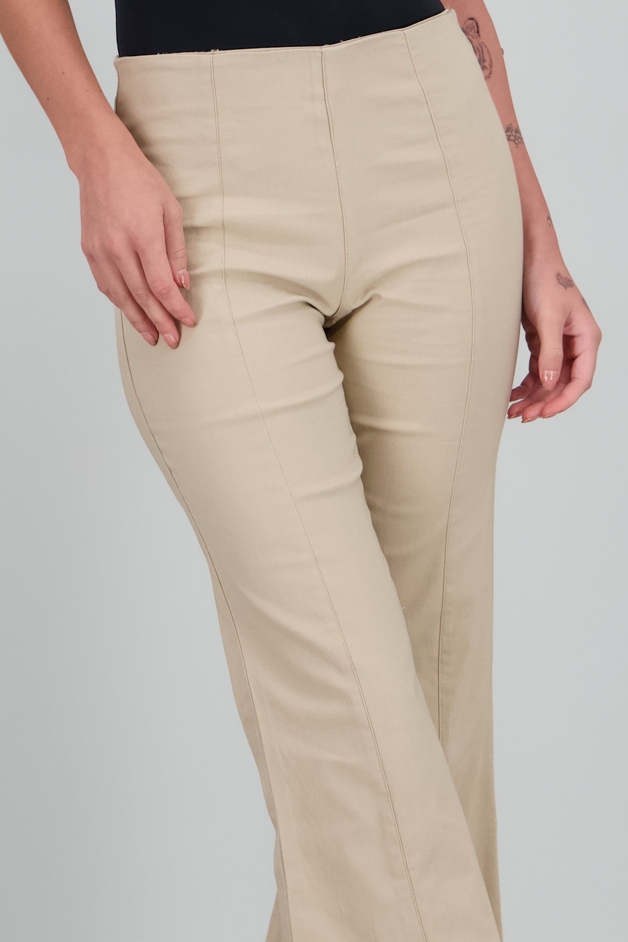 pantalon flare fit TAUPE