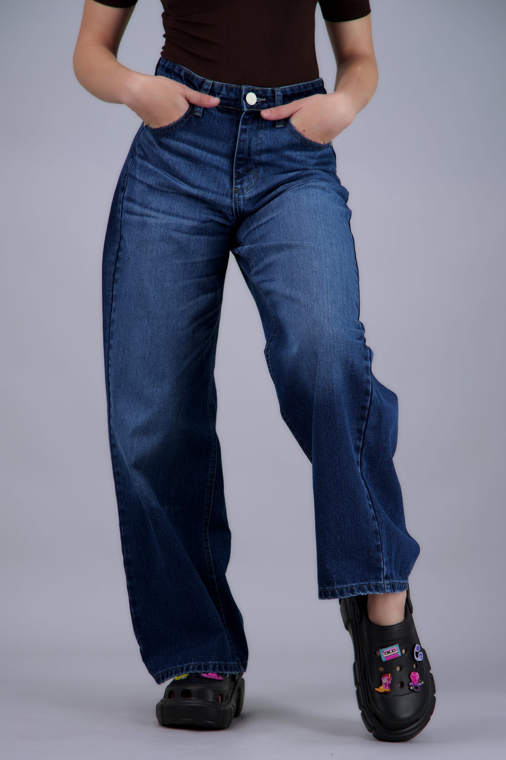 Zueco eva charms cool NEGRO