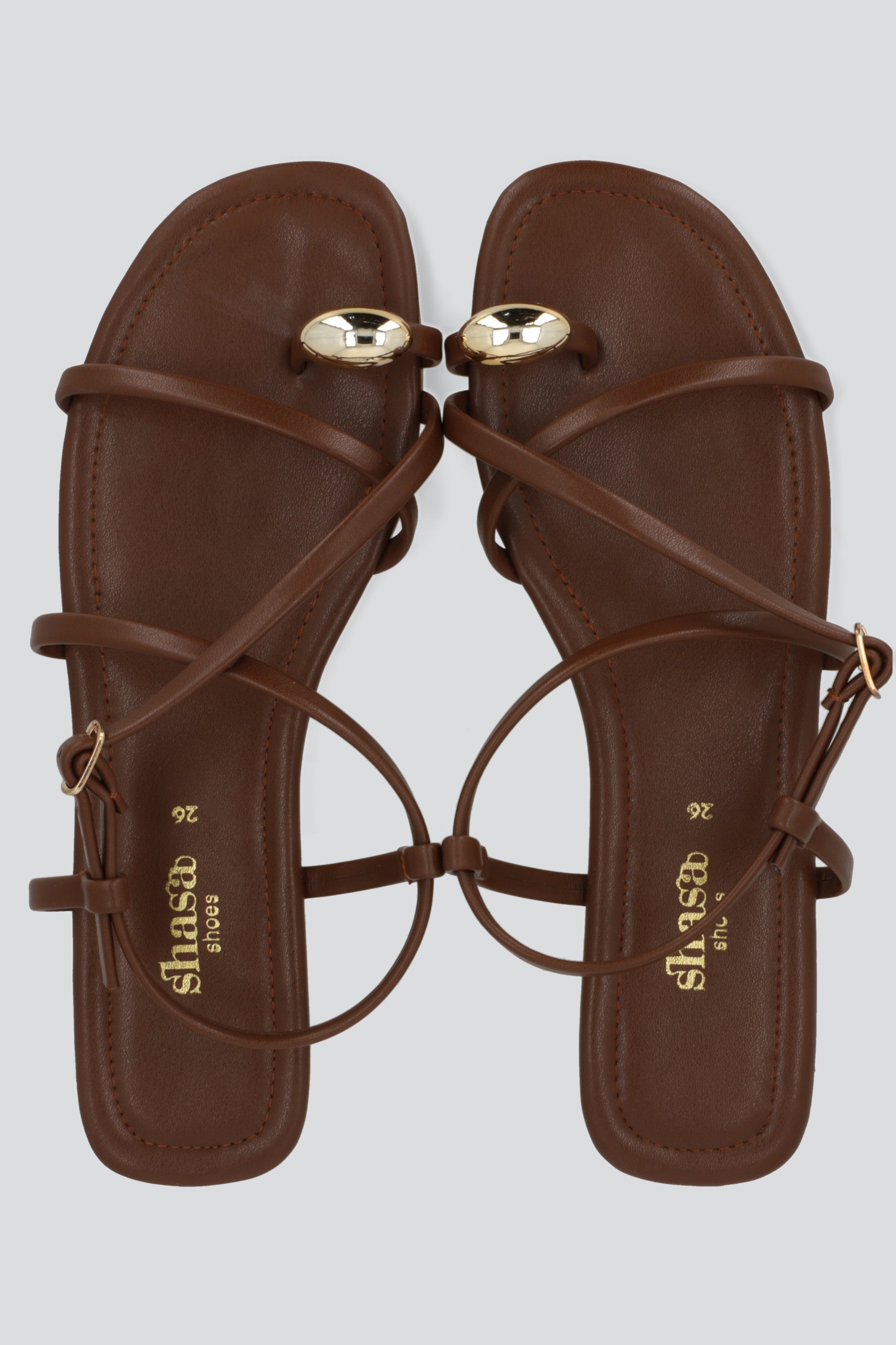 Sandalia tiras anillo dedo CAFE