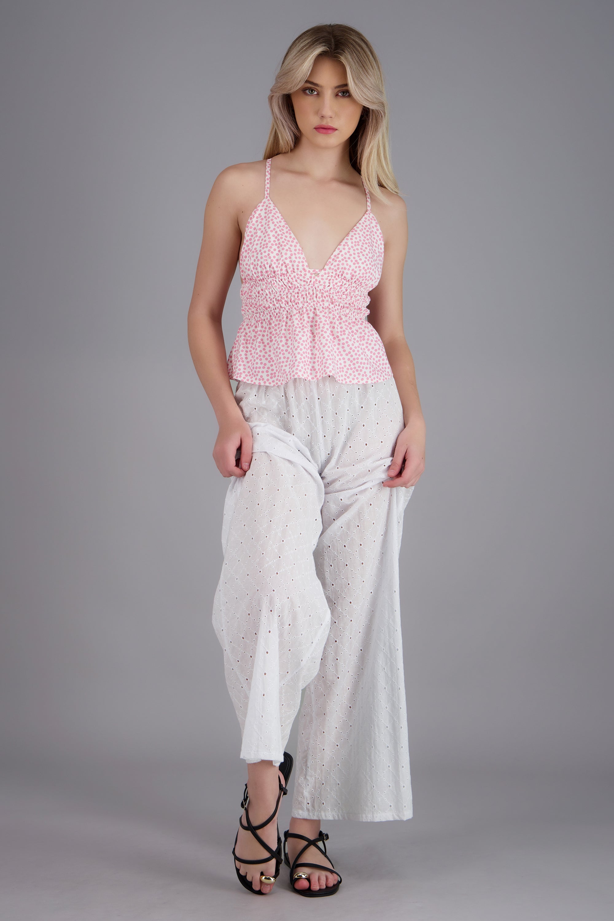 Sandalia tiras anillo dedo NEGRO