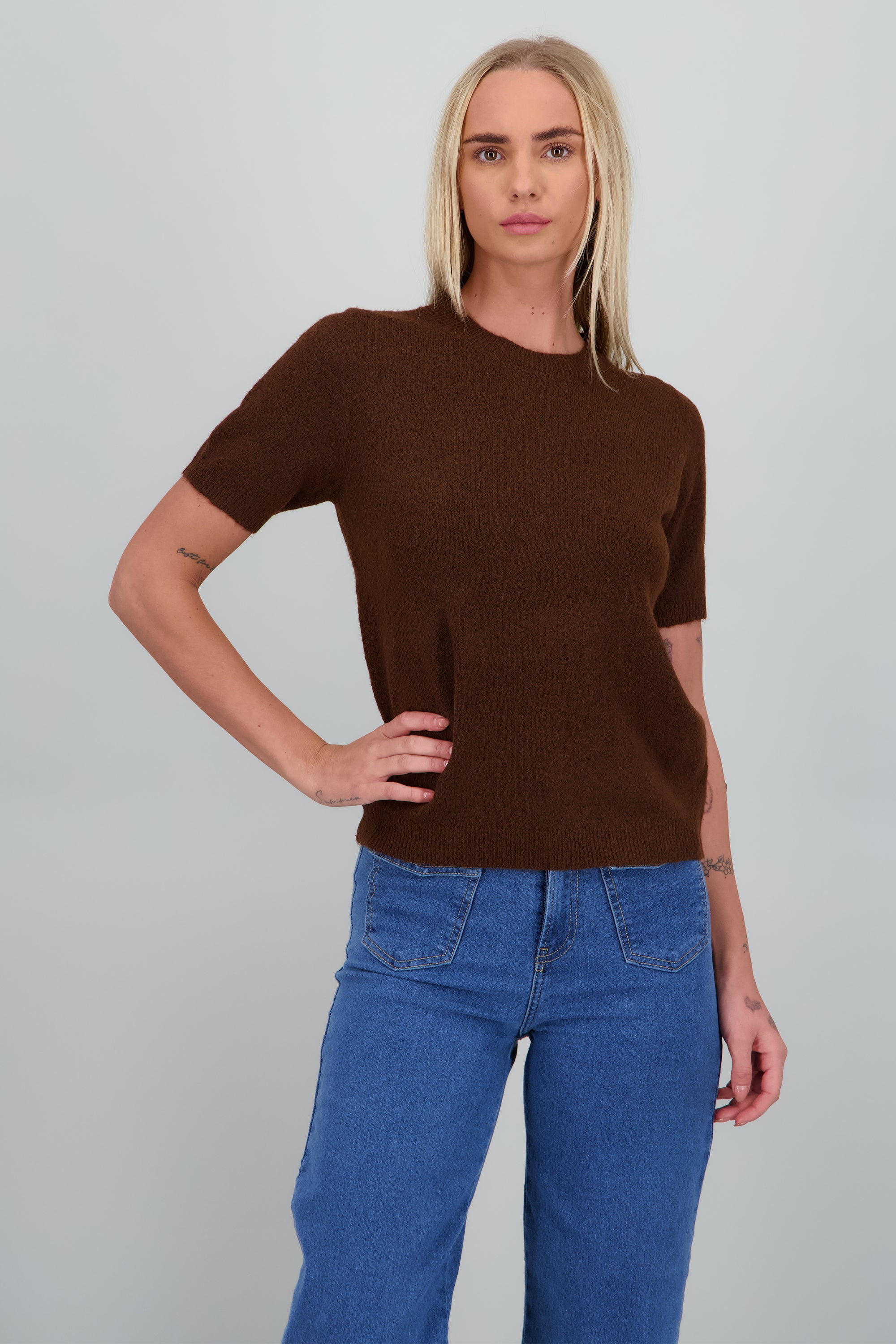 sueter manga corta basico CHOCOLATE