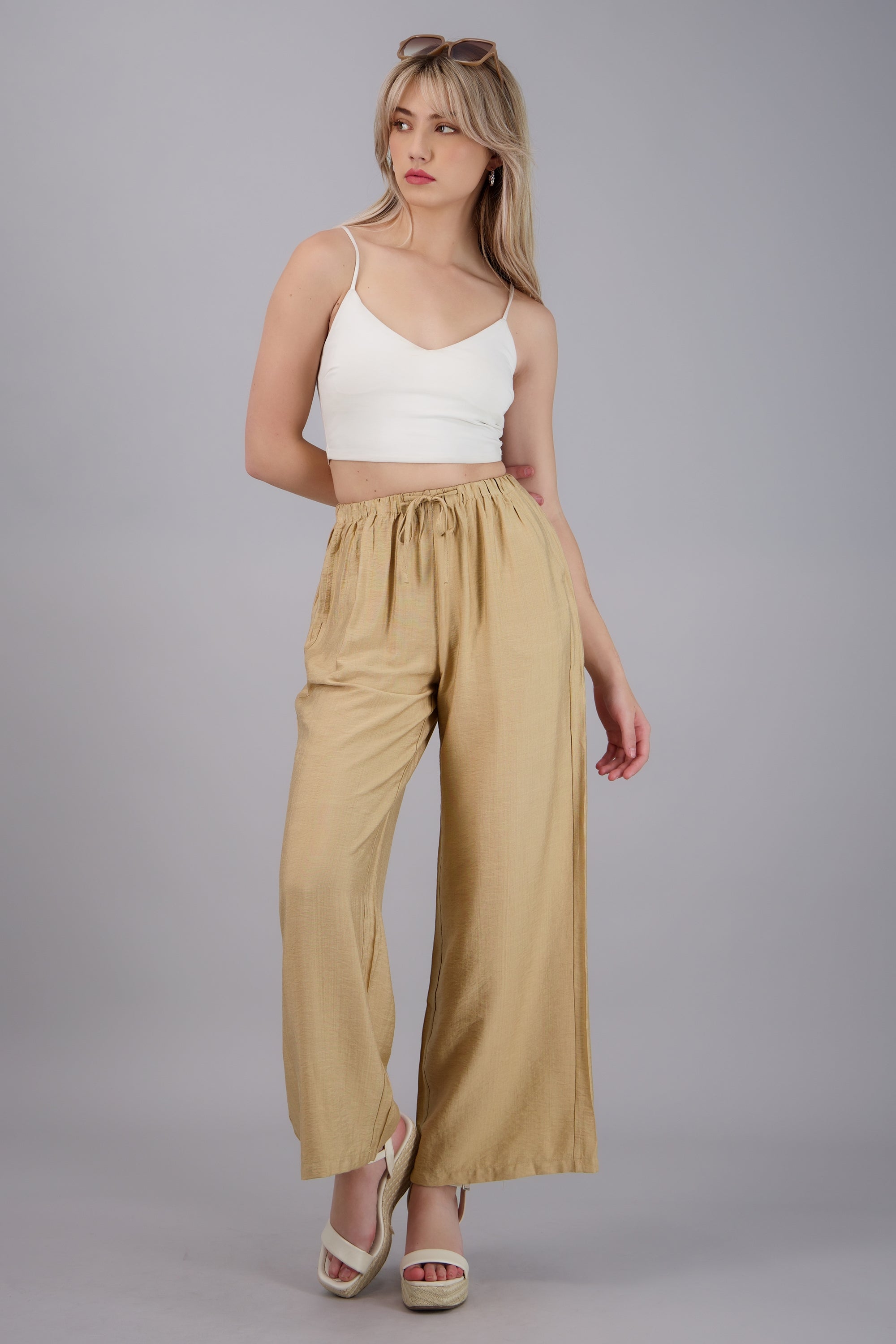 Pantalón wide leg ligero TAN
