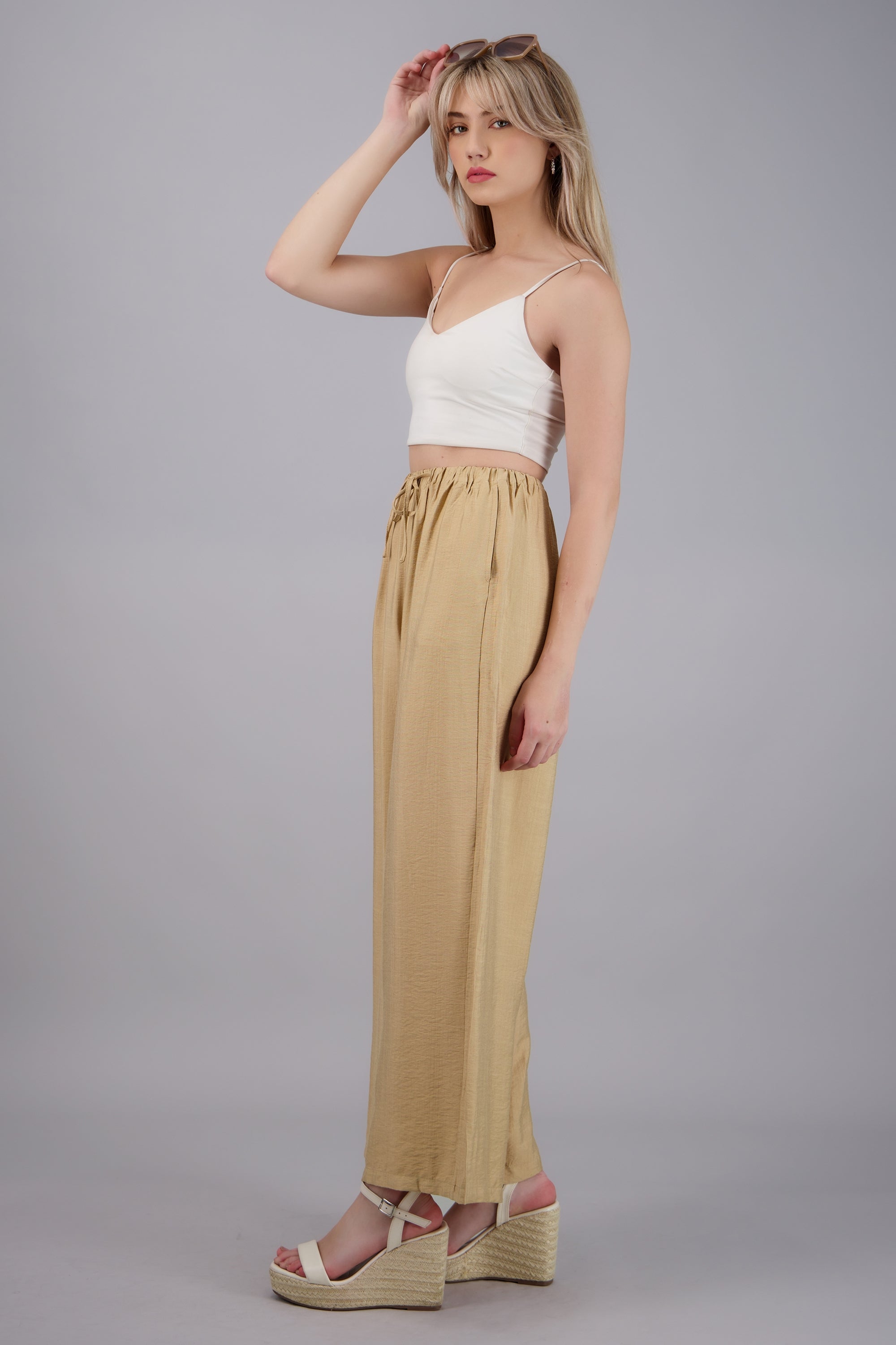 Pantalón wide leg ligero TAN