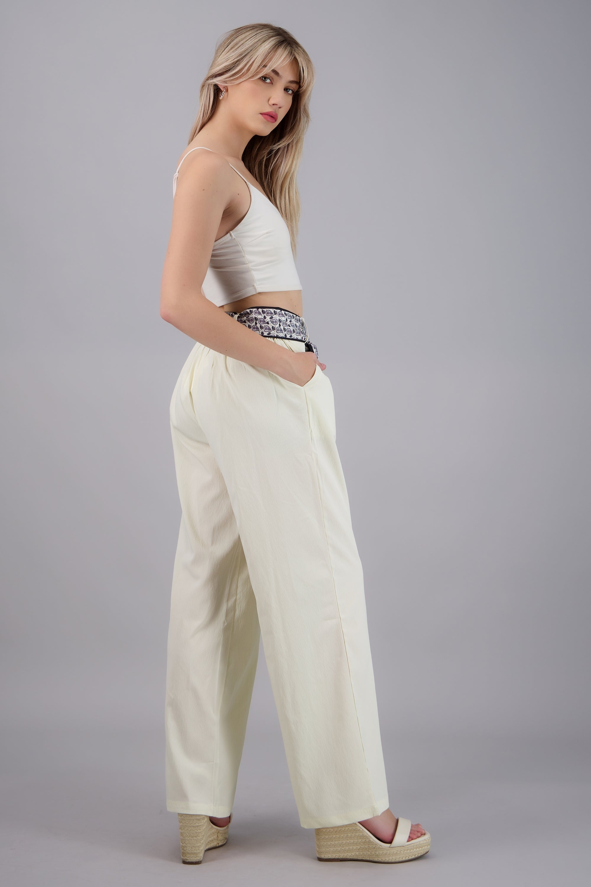 Pantalón wide leg con paliacate CREMA