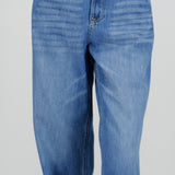 MEDIUM WASH