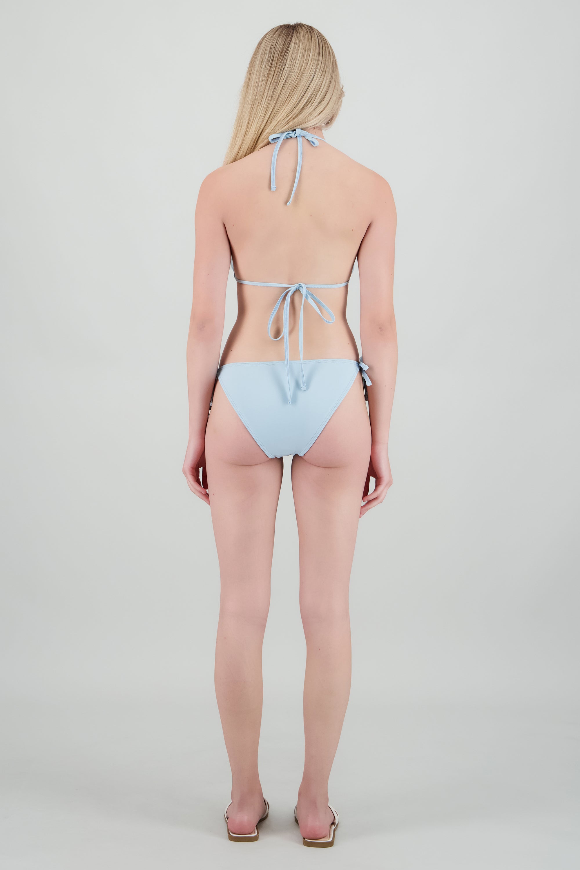 Bikini triangulo cuentas AZUL PASTEL