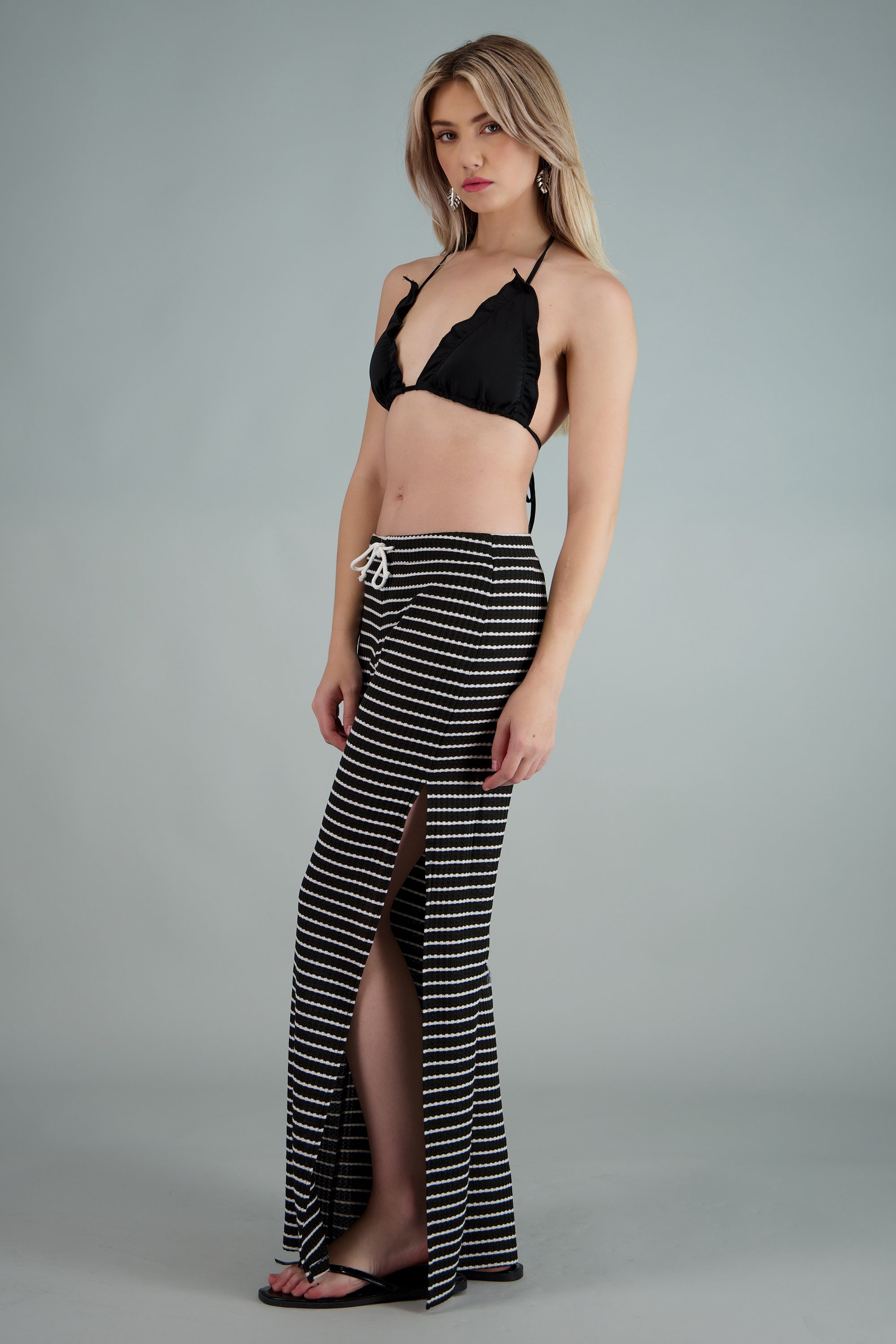 Pantalon textura tejida estampado rayas NEGRO COMBO