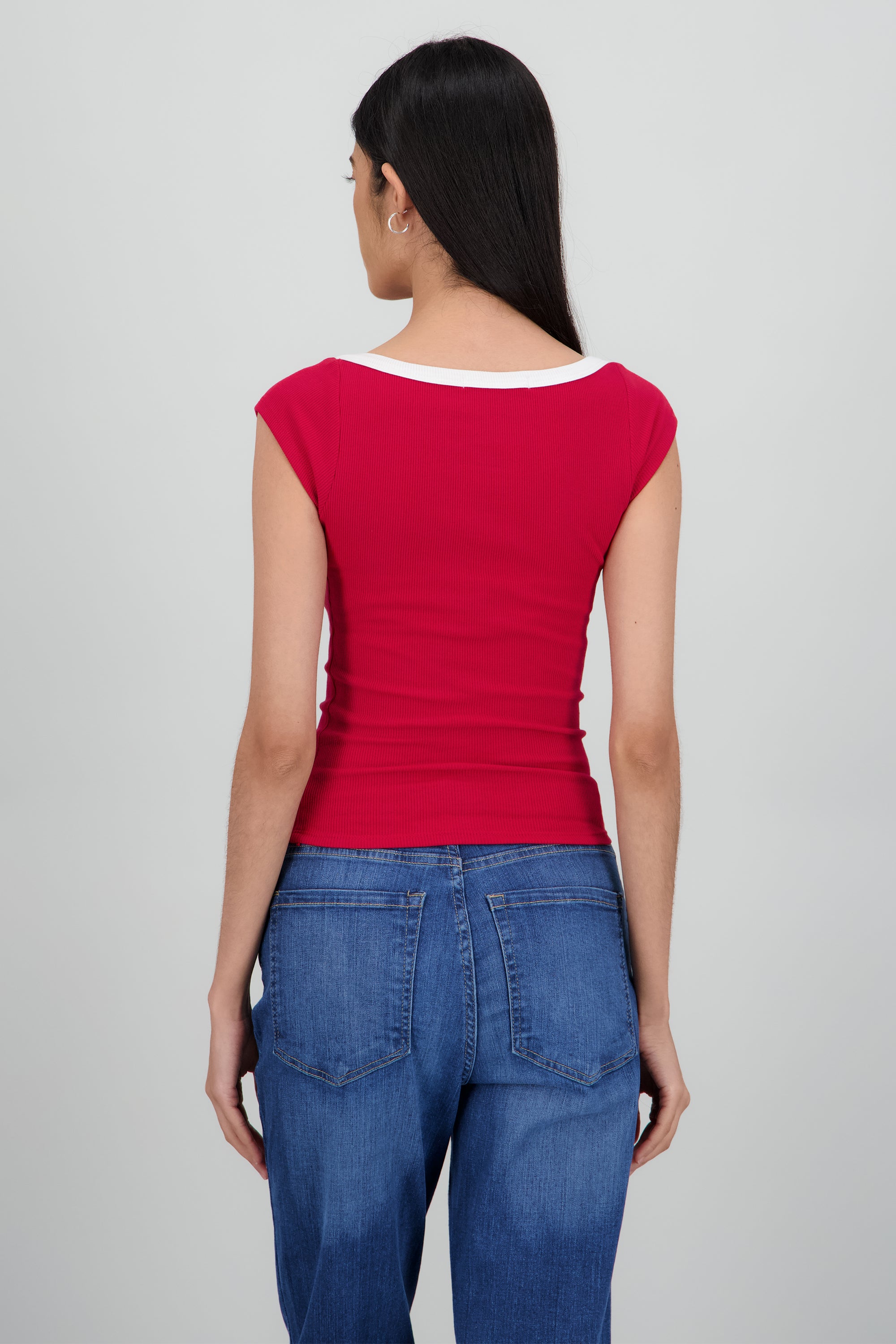 Top cuello barco detalle contraste ROJO COMBO