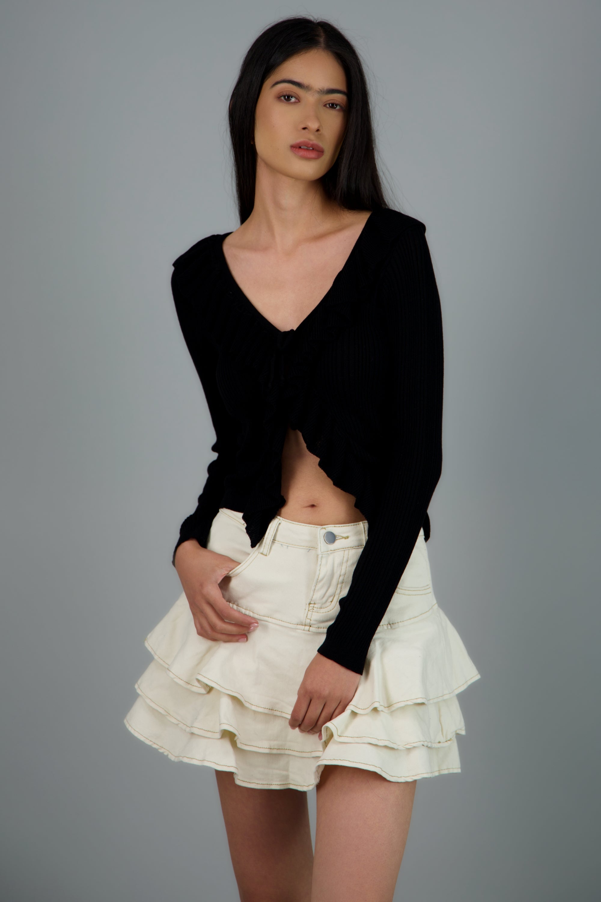 Cardigan ligero detalle olanes NEGRO