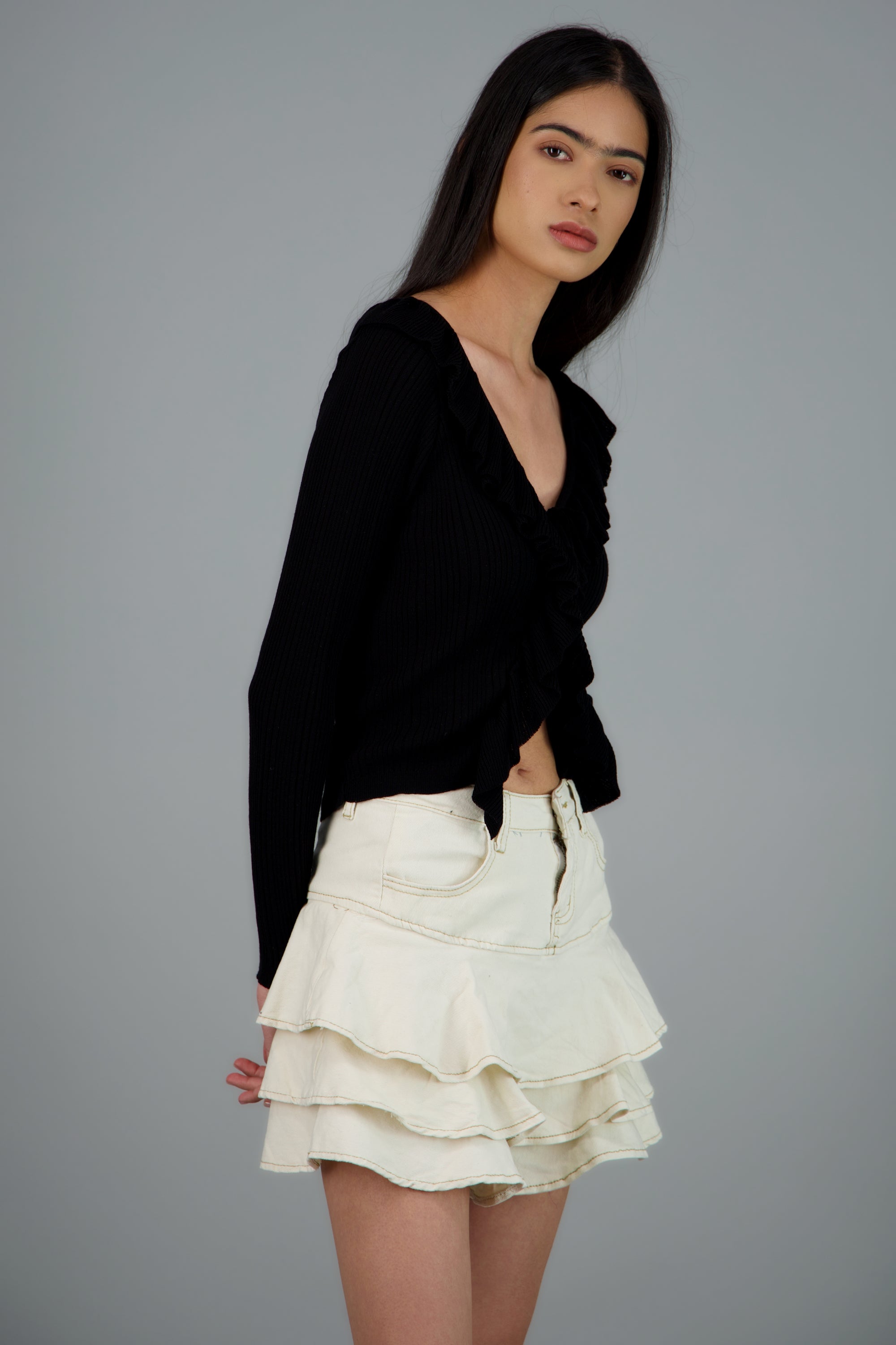 Cardigan ligero detalle olanes NEGRO