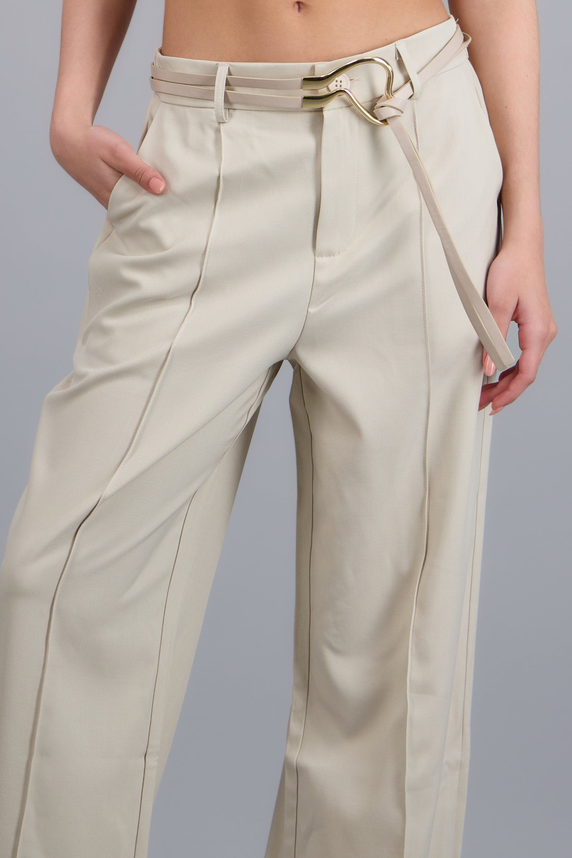 Pantalón con cinturón de tiras HUESO