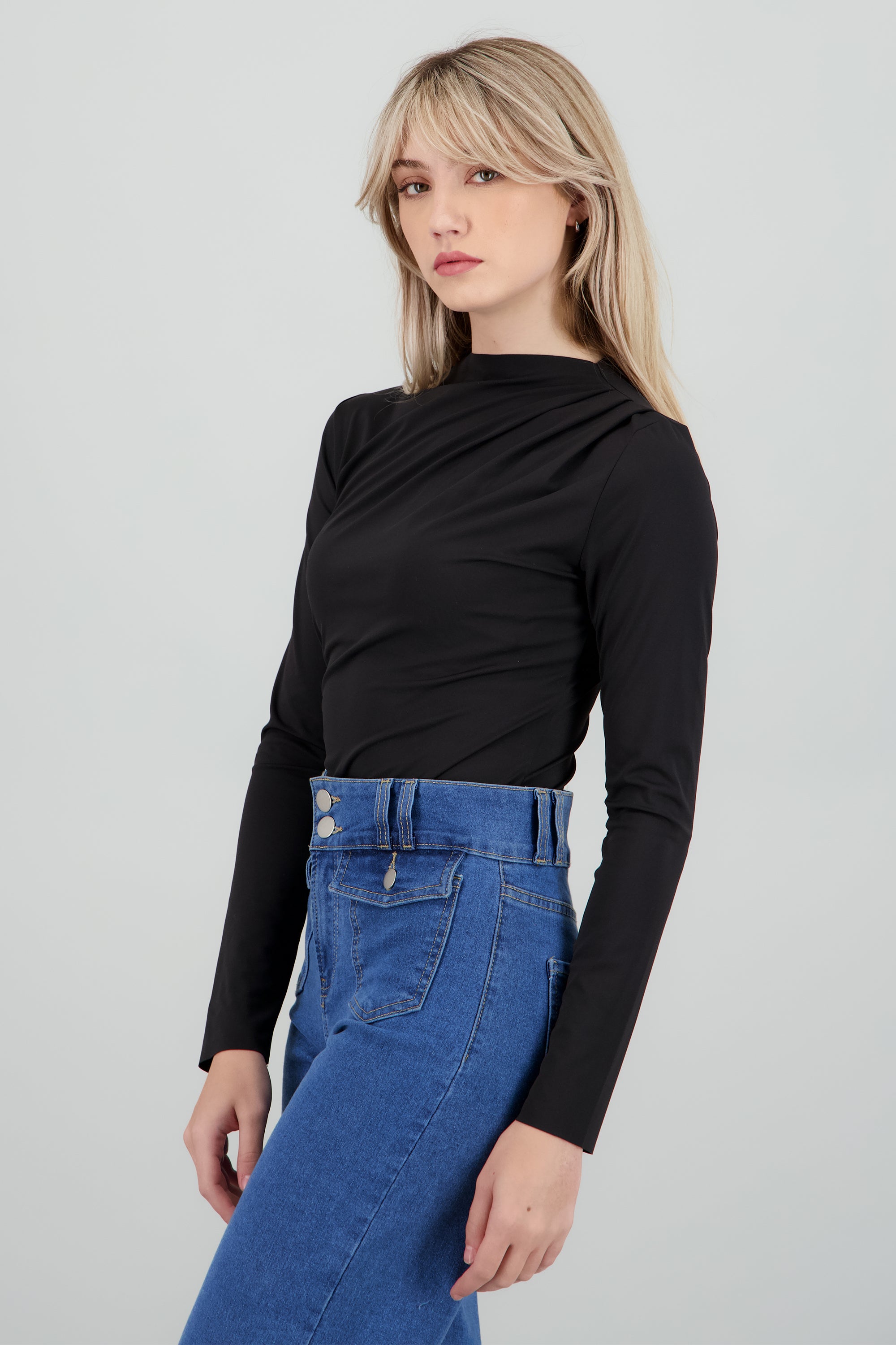 Bodysuit manga larga detalle drapeado hombro NEGRO