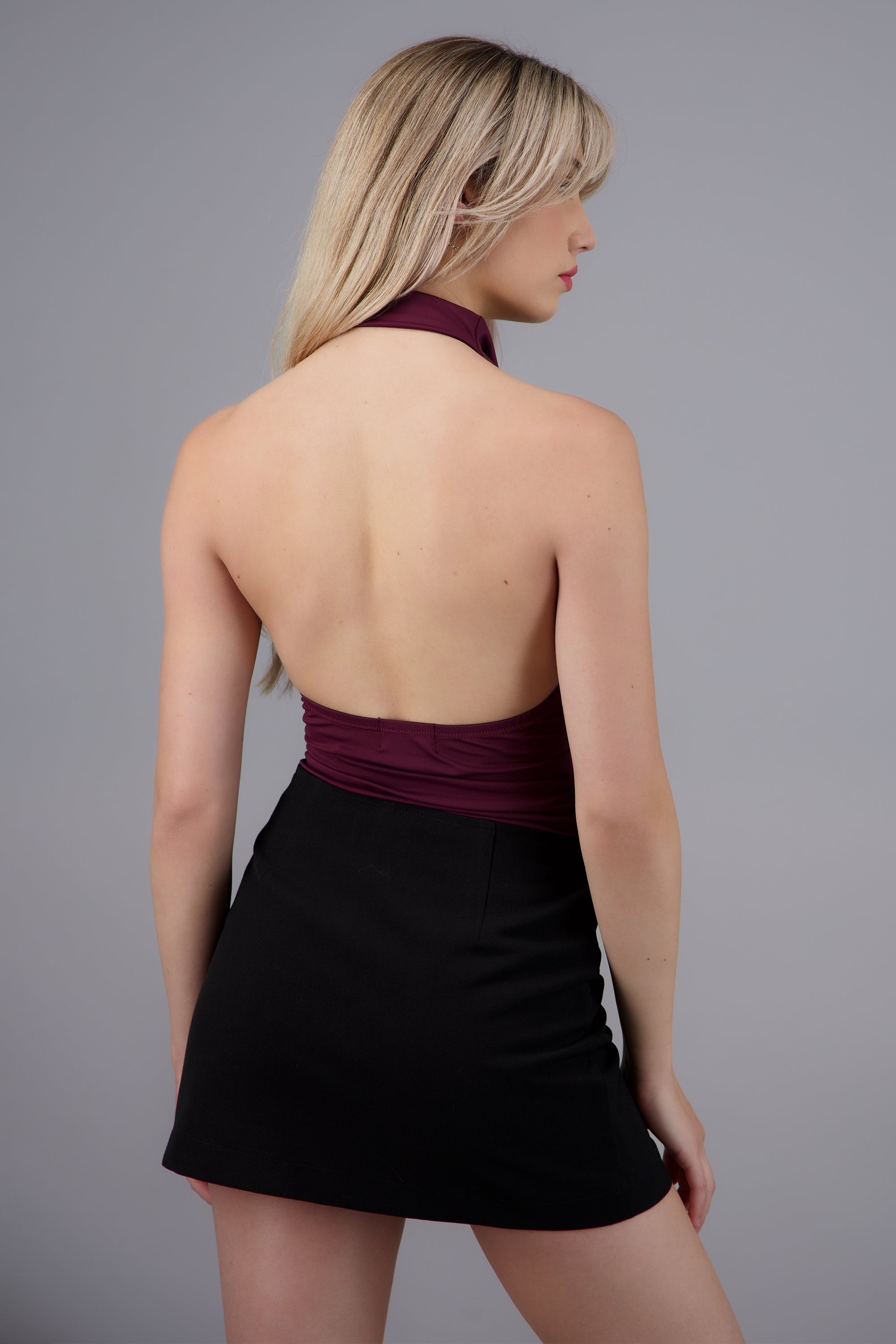 Bodysuit frunces en costado cuello cascada VINO