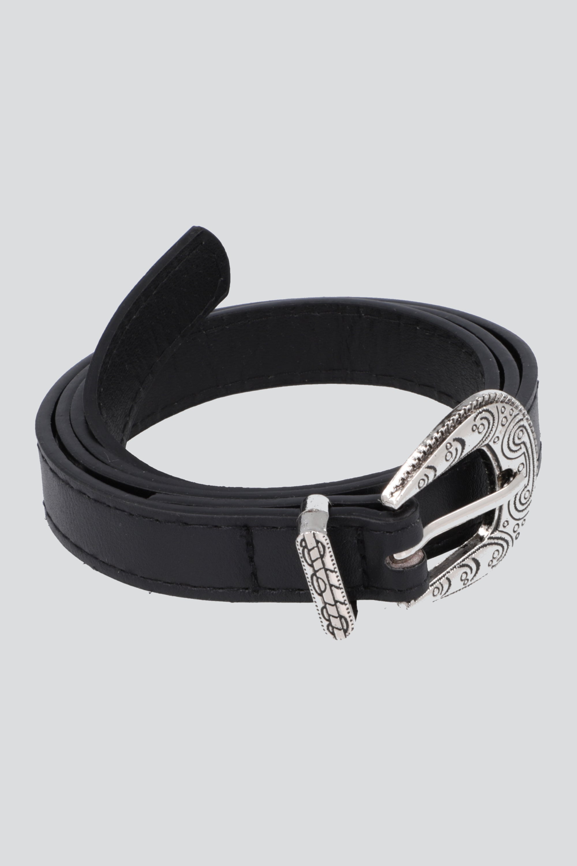 Cinturon cadena angosta NEGRO