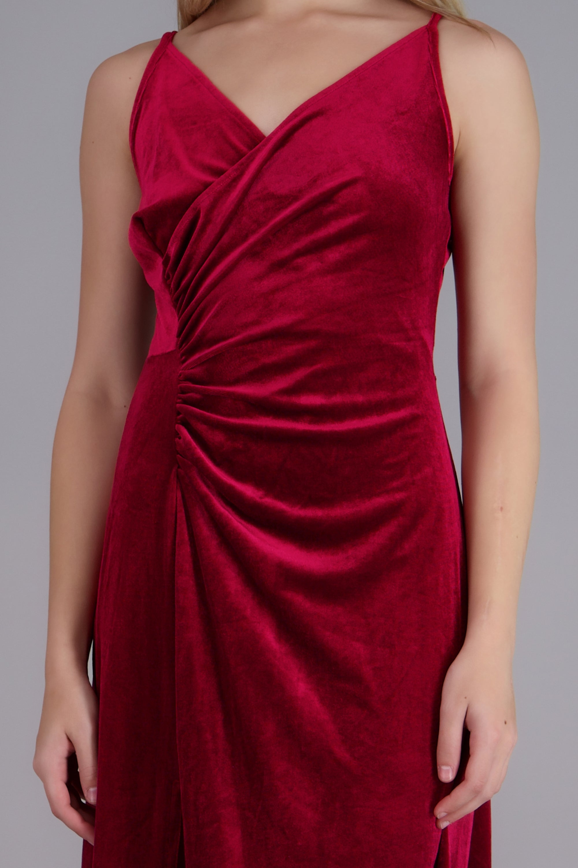 Vestido maxi velvet escote en v ROJO