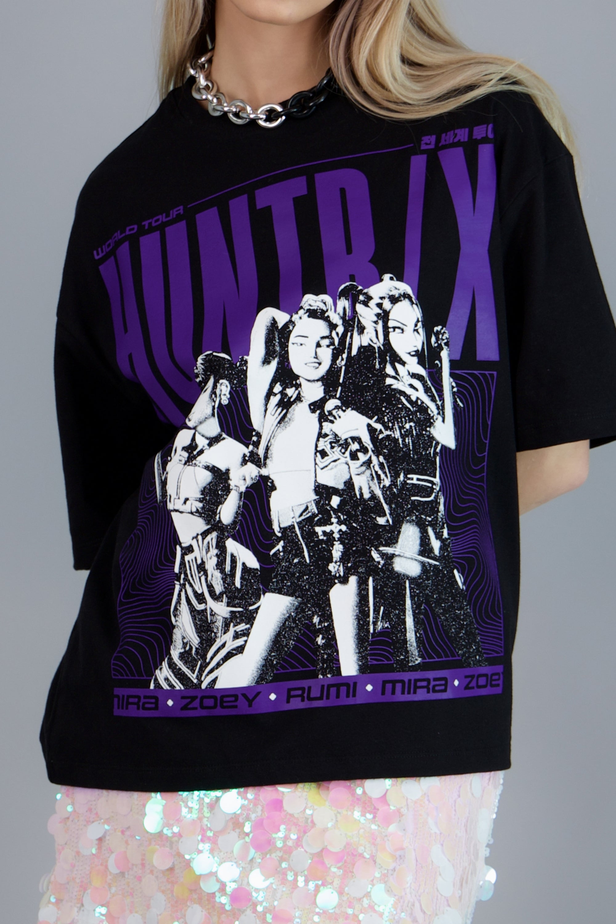 Playera k-pop DH Huntrix tour NEGRO